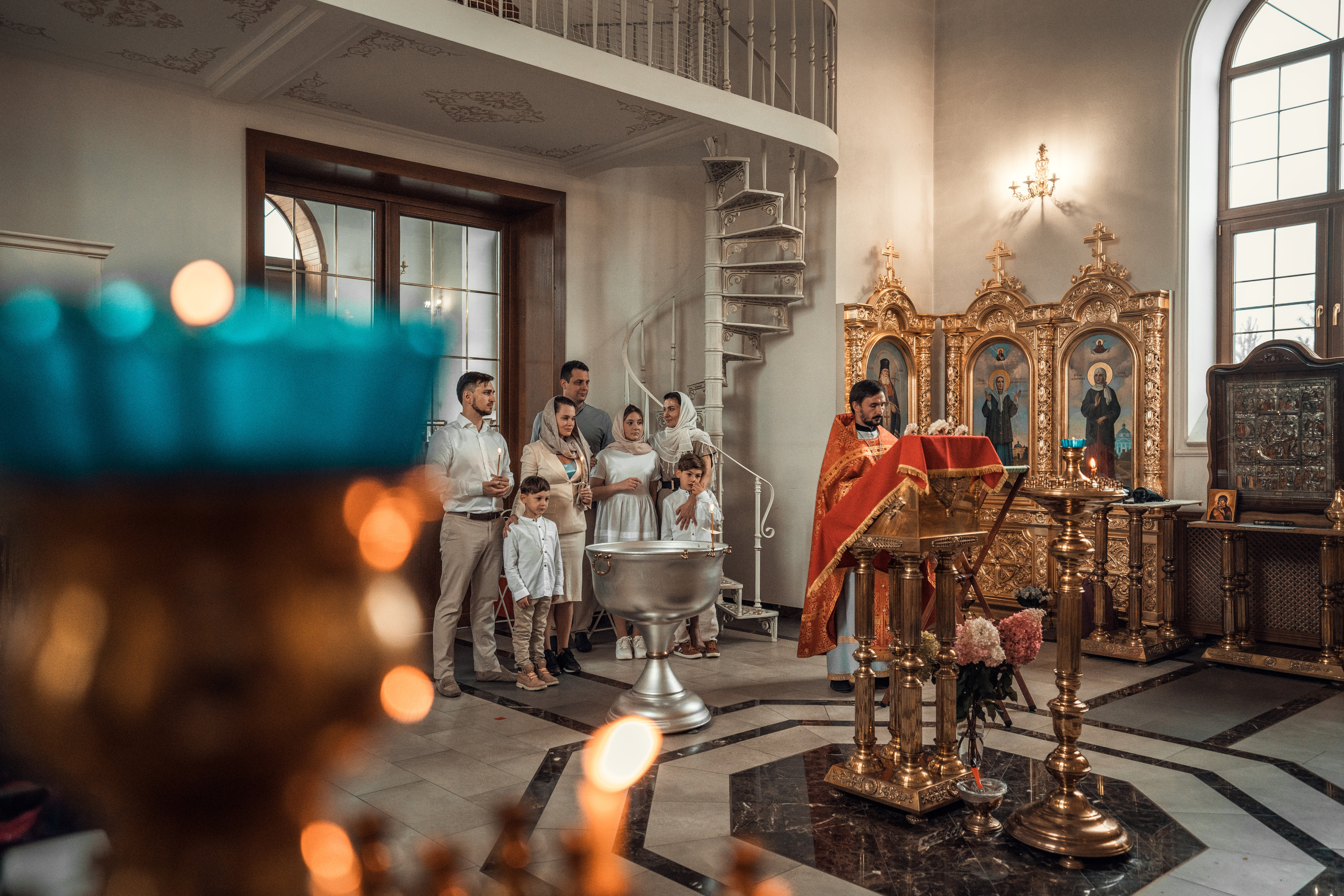 Крещение Александра. Храм Андрея Первозванного в с. Рождествено. Фотограф на Крещение в Москве Ткач Елена