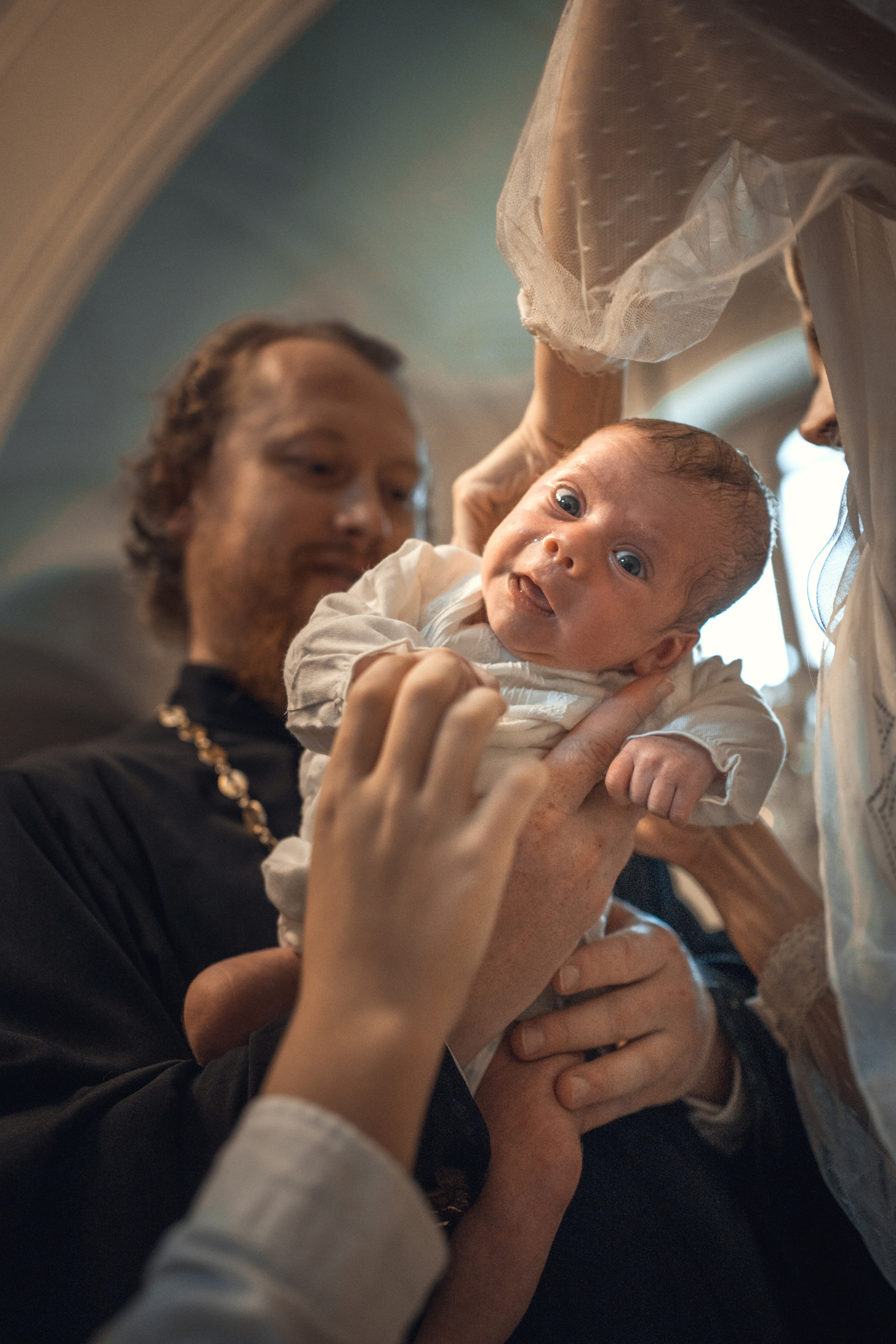 Крещение Федора. Храм Алексия, Человека Божия в Красном селе. Фотограф на Крещение в Москве Ткач Елена
