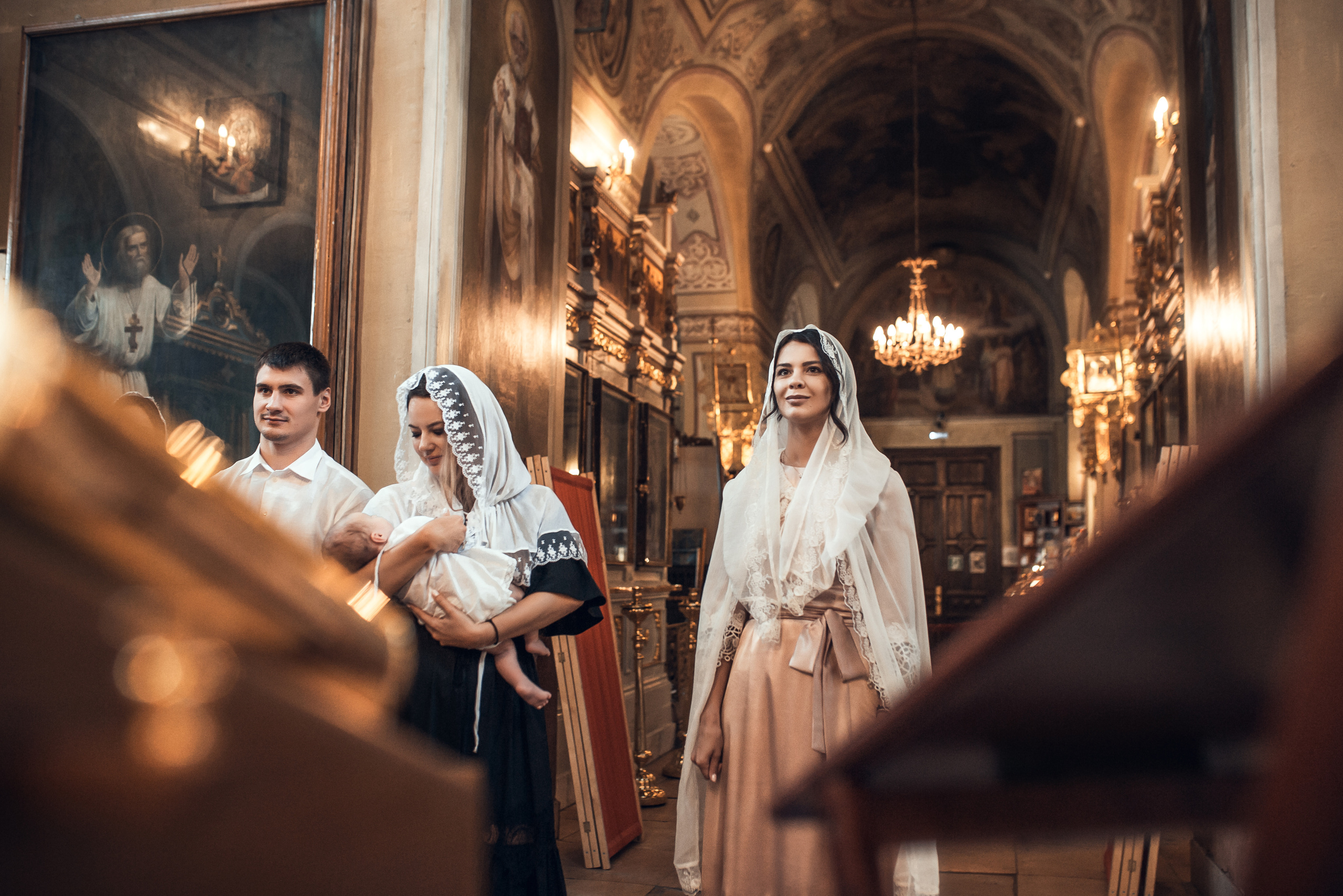 Крещение Кирилла. Храм Ильи Пророка на Ильинке. Фотограф на Крещение в Москве Ткач Елена