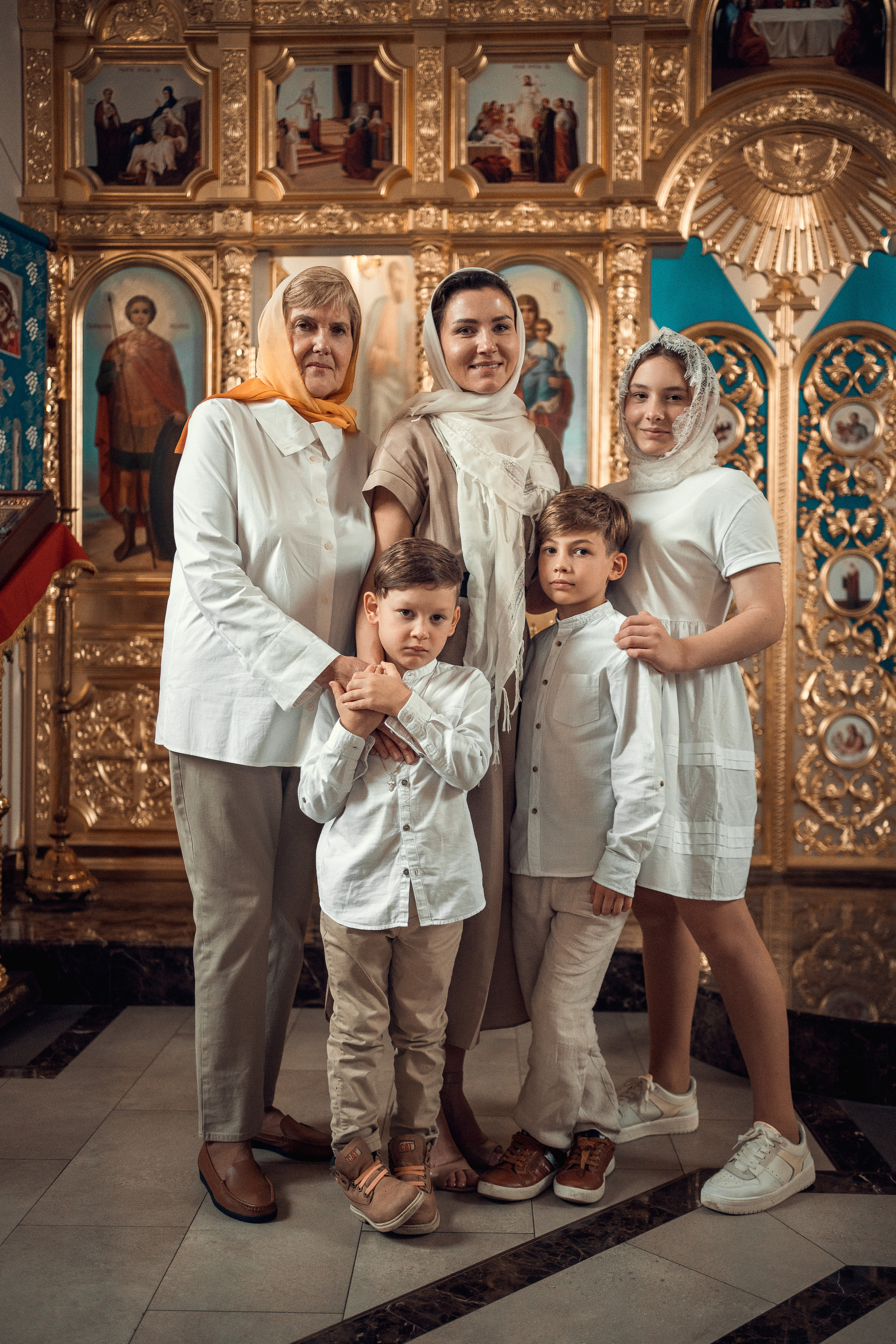 Крещение Александра. Храм Андрея Первозванного в с. Рождествено. Фотограф на Крещение в Москве Ткач Елена