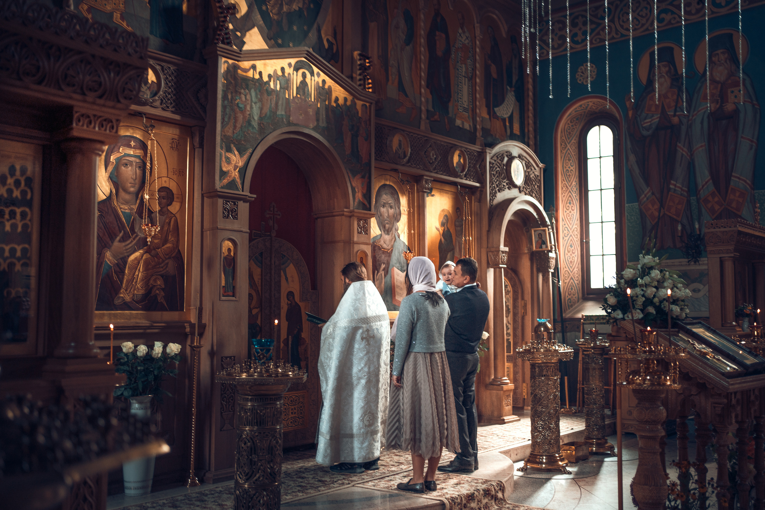 Крещение Даниила. Храм Иоанна Предтечи в Горках-8. Фотограф на Крещение в Москве Ткач Елена