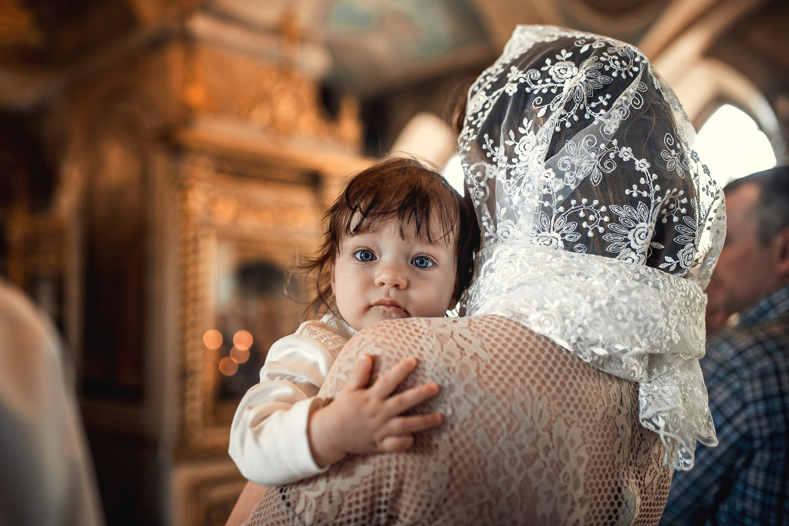 Крещение Анны. Храм Владимирской Иконы Божией Матери в с. Быково. Фотограф на Крещение в Москве Ткач Елена