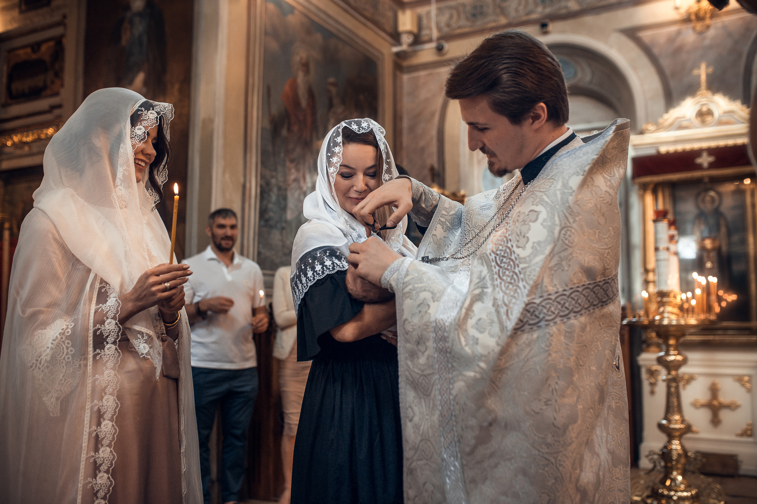 Крещение Кирилла. Храм Ильи Пророка на Ильинке. Фотограф на Крещение в Москве Ткач Елена