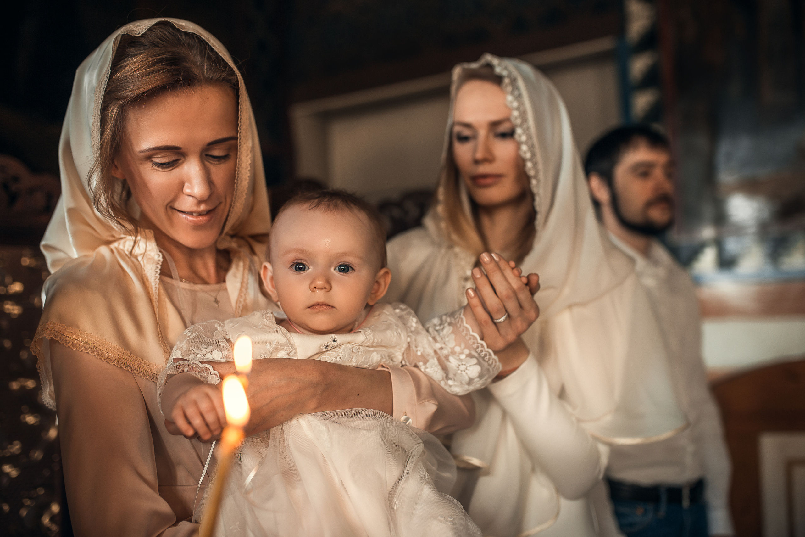 Крещение Мелании. Храм Петра и Павла на Яузе. Фотограф на Крещение в Москве Ткач Елена