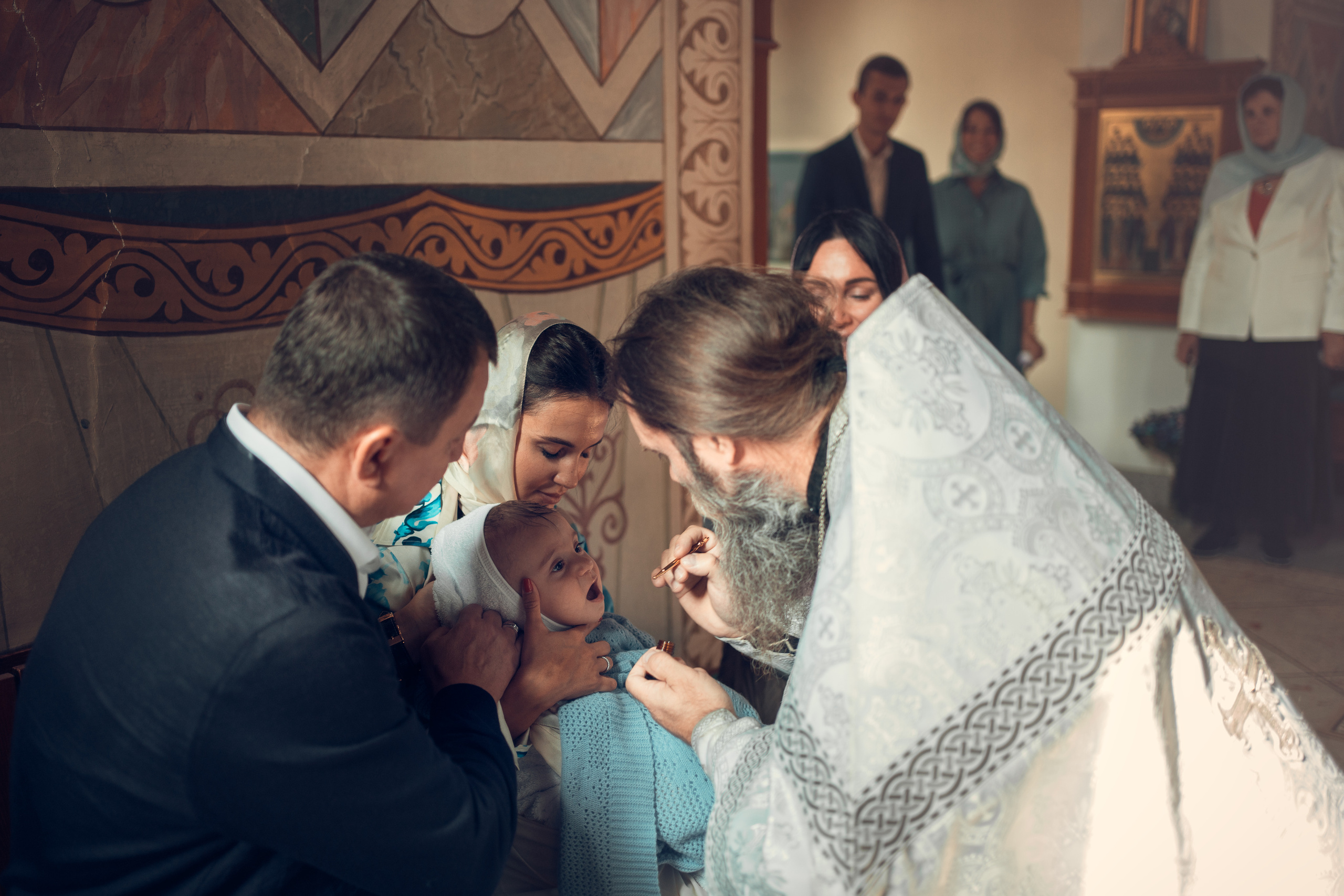 Крещение Даниила. Храм Иоанна Предтечи в Горках-8. Фотограф на Крещение в Москве Ткач Елена