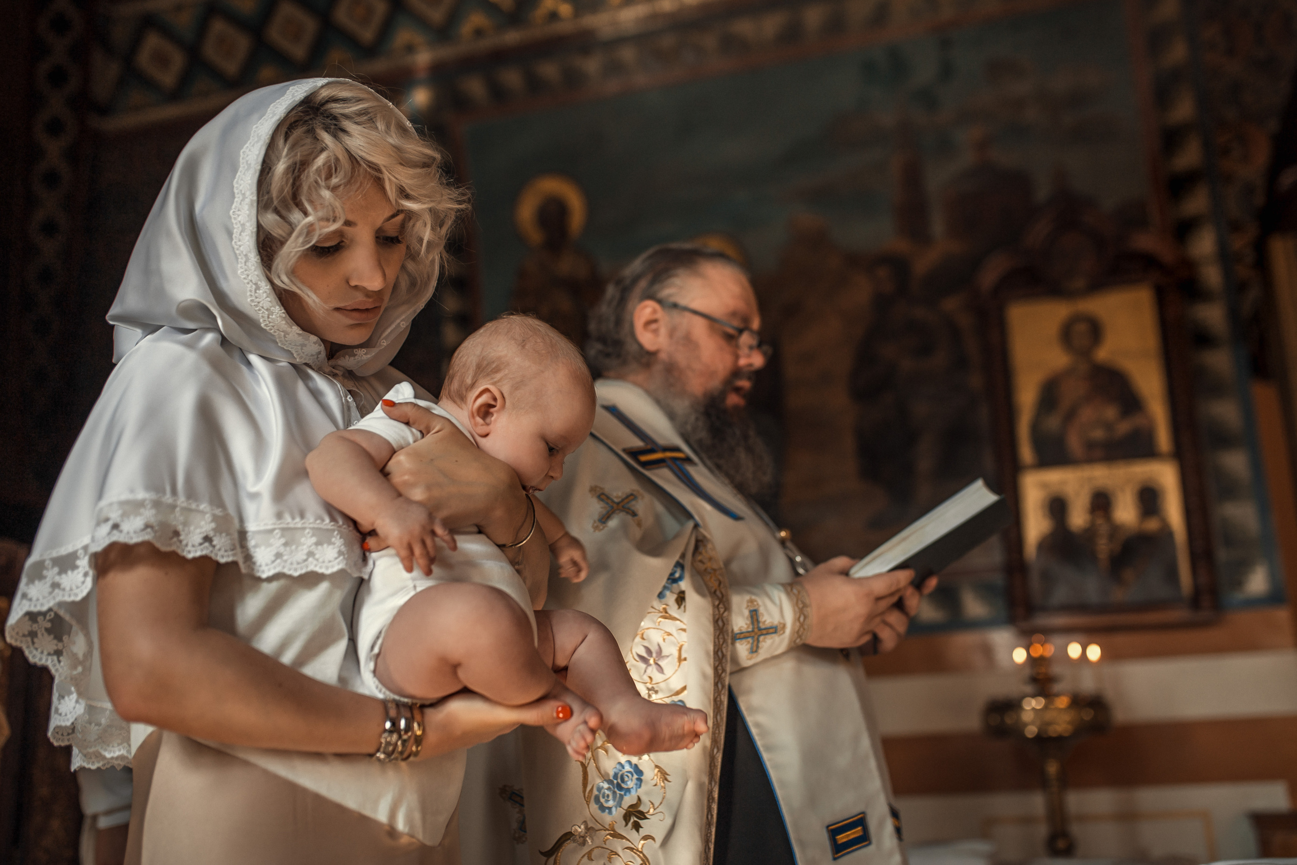 Крещение Луки. Храм Петра и Павла на Яузе. Фотограф на Крещение в Москве Ткач Елена