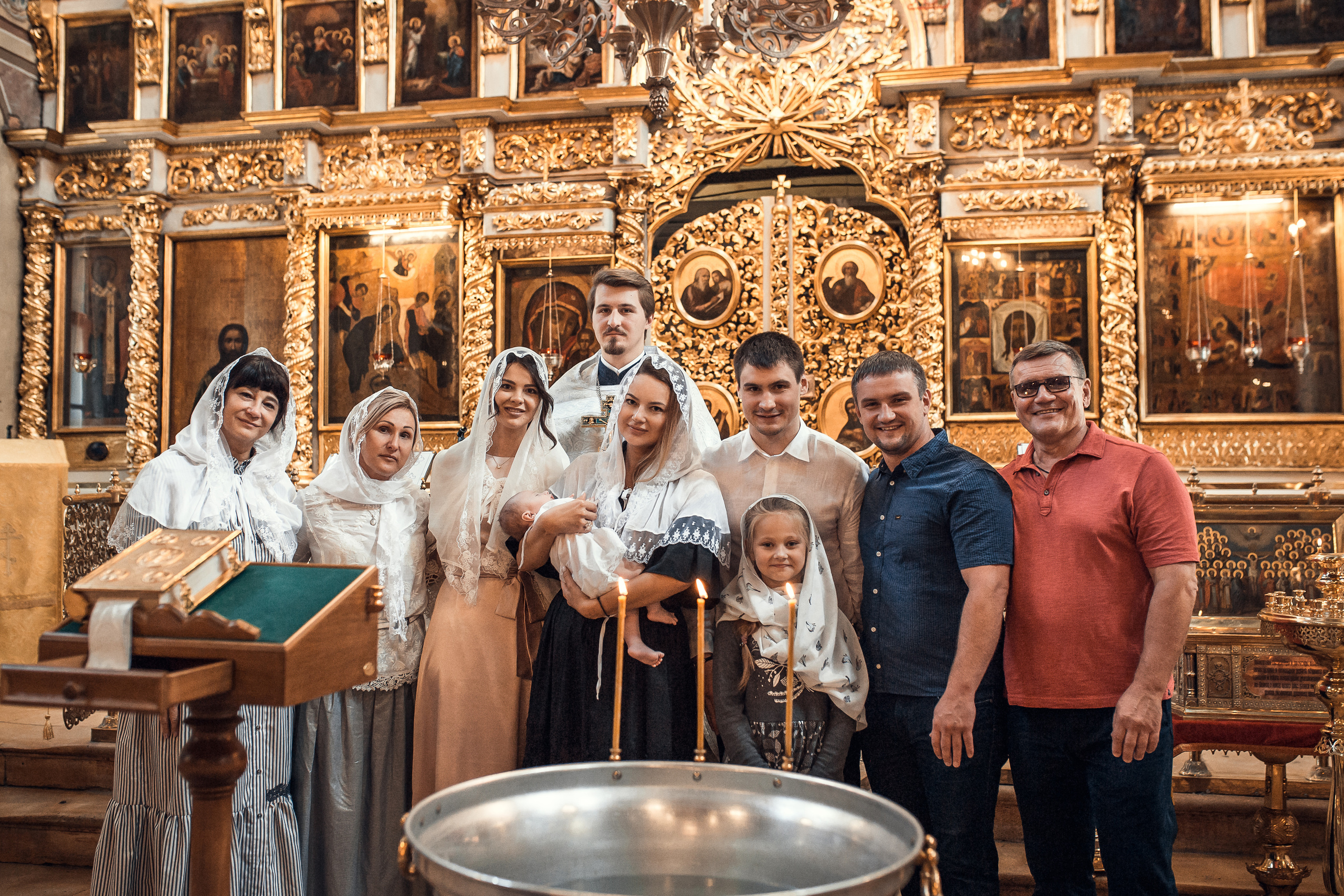 Крещение Кирилла. Храм Ильи Пророка на Ильинке. Фотограф на Крещение в Москве Ткач Елена