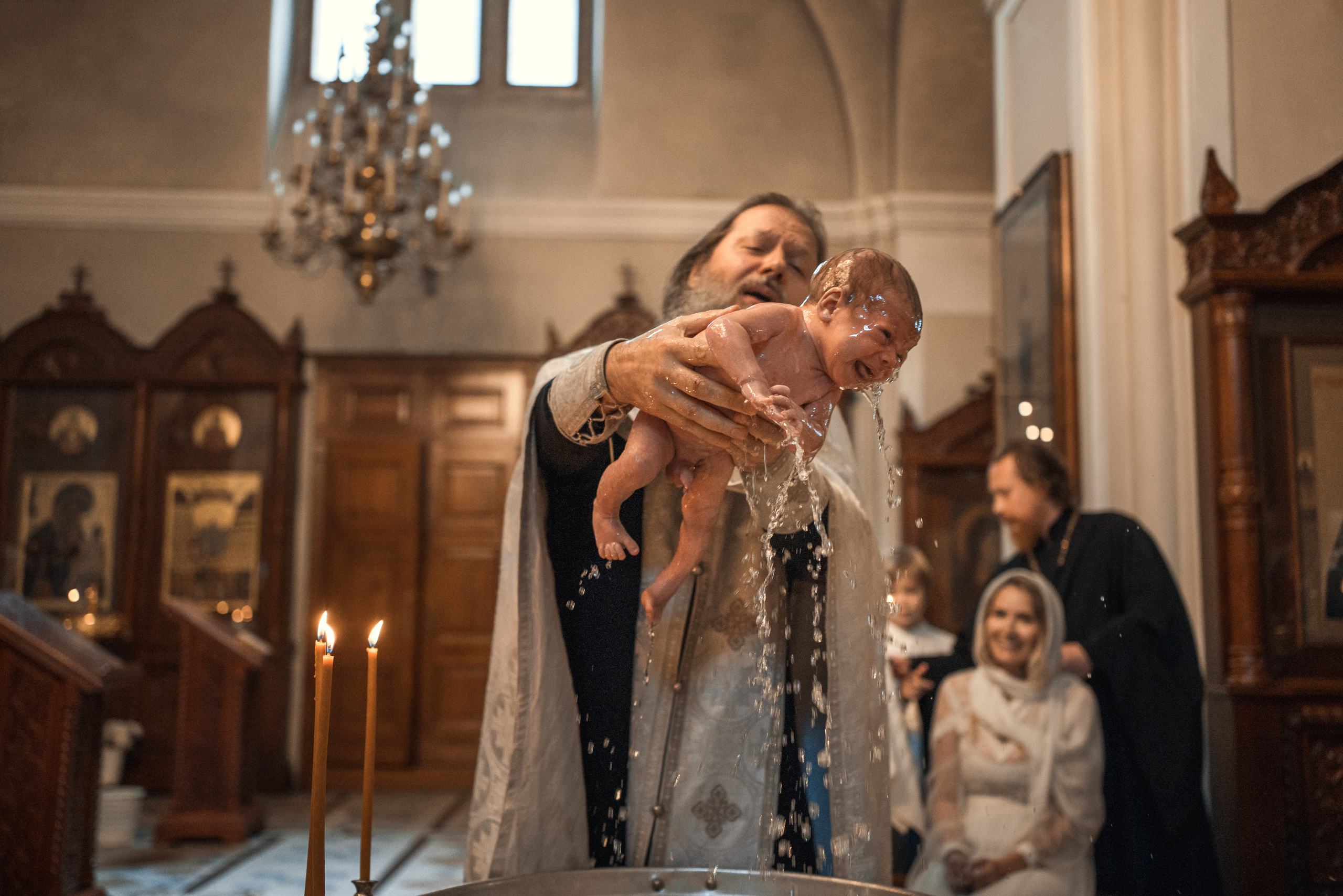 Крещение Федора. Храм Алексия, Человека Божия в Красном селе. Фотограф на Крещение в Москве Ткач Елена