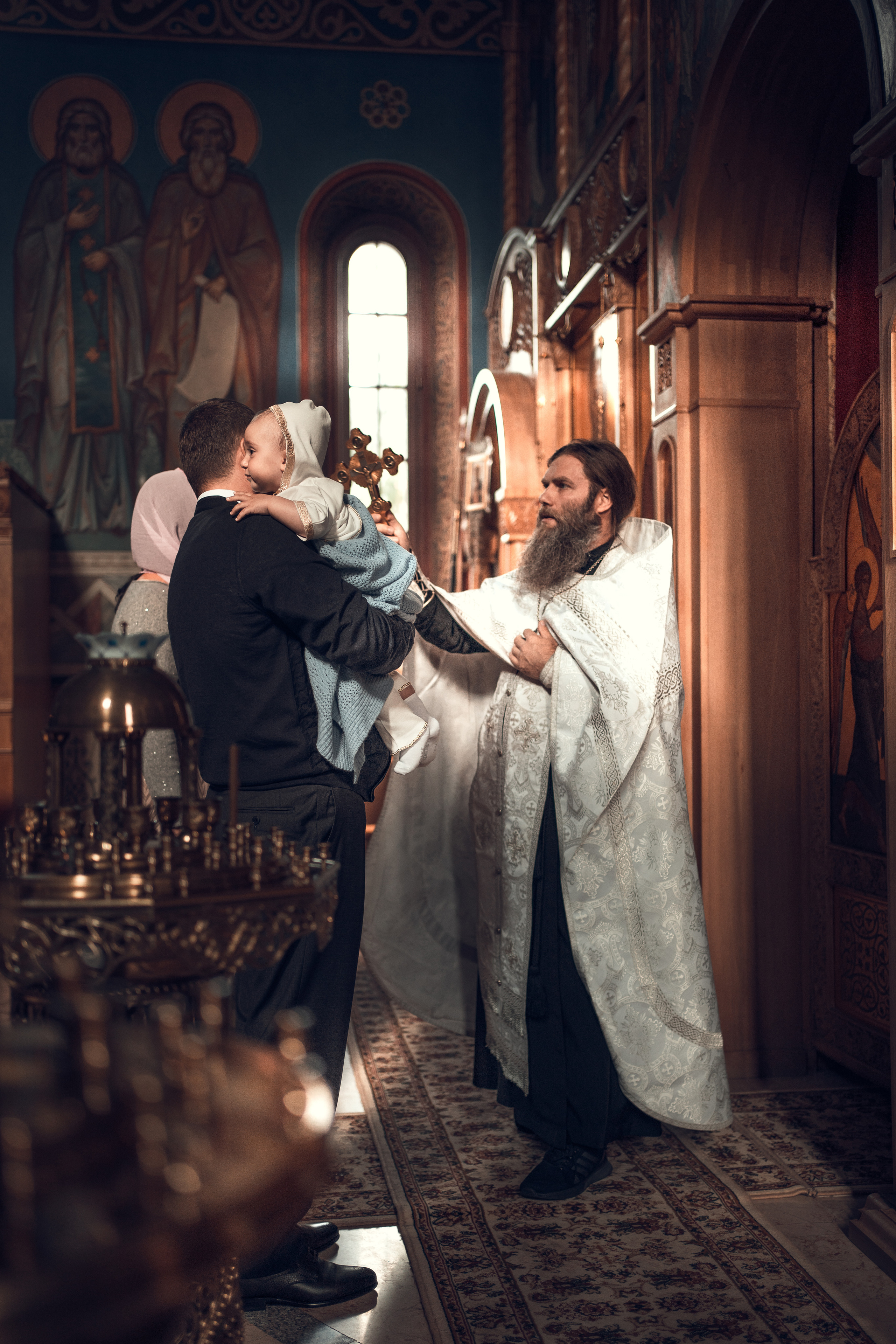 Крещение Даниила. Храм Иоанна Предтечи в Горках-8. Фотограф на Крещение в Москве Ткач Елена