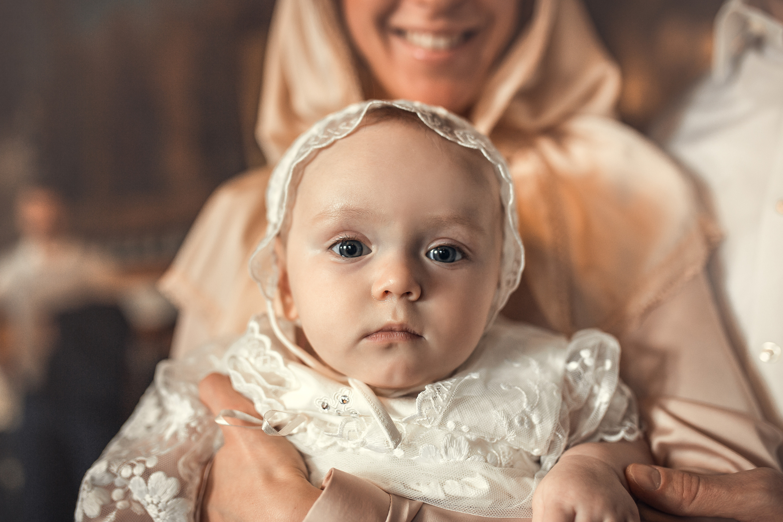 Крещение Мелании. Храм Петра и Павла на Яузе. Фотограф на Крещение в Москве Ткач Елена