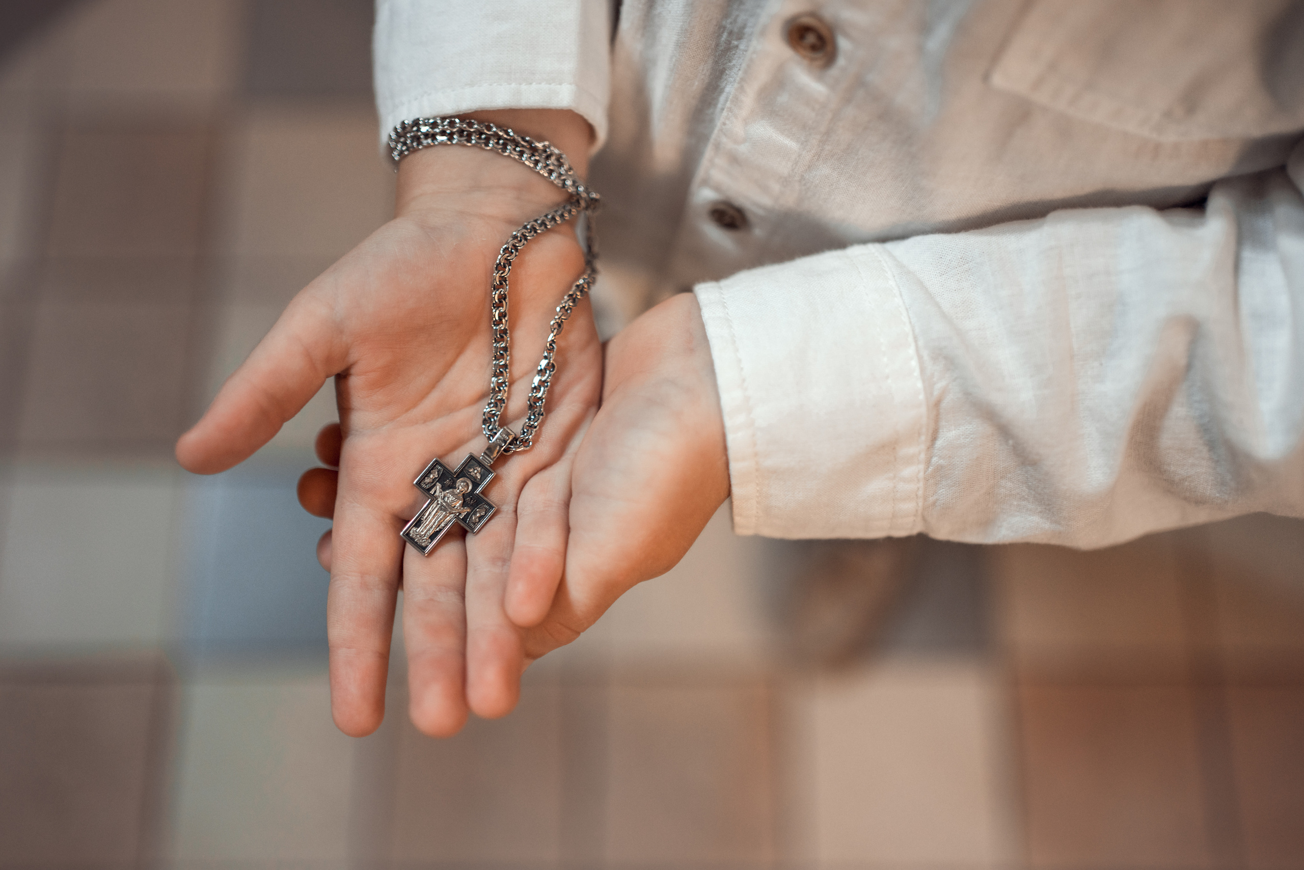 Крещение Федора. Храм Алексия, Человека Божия в Красном селе. Фотограф на Крещение в Москве Ткач Елена