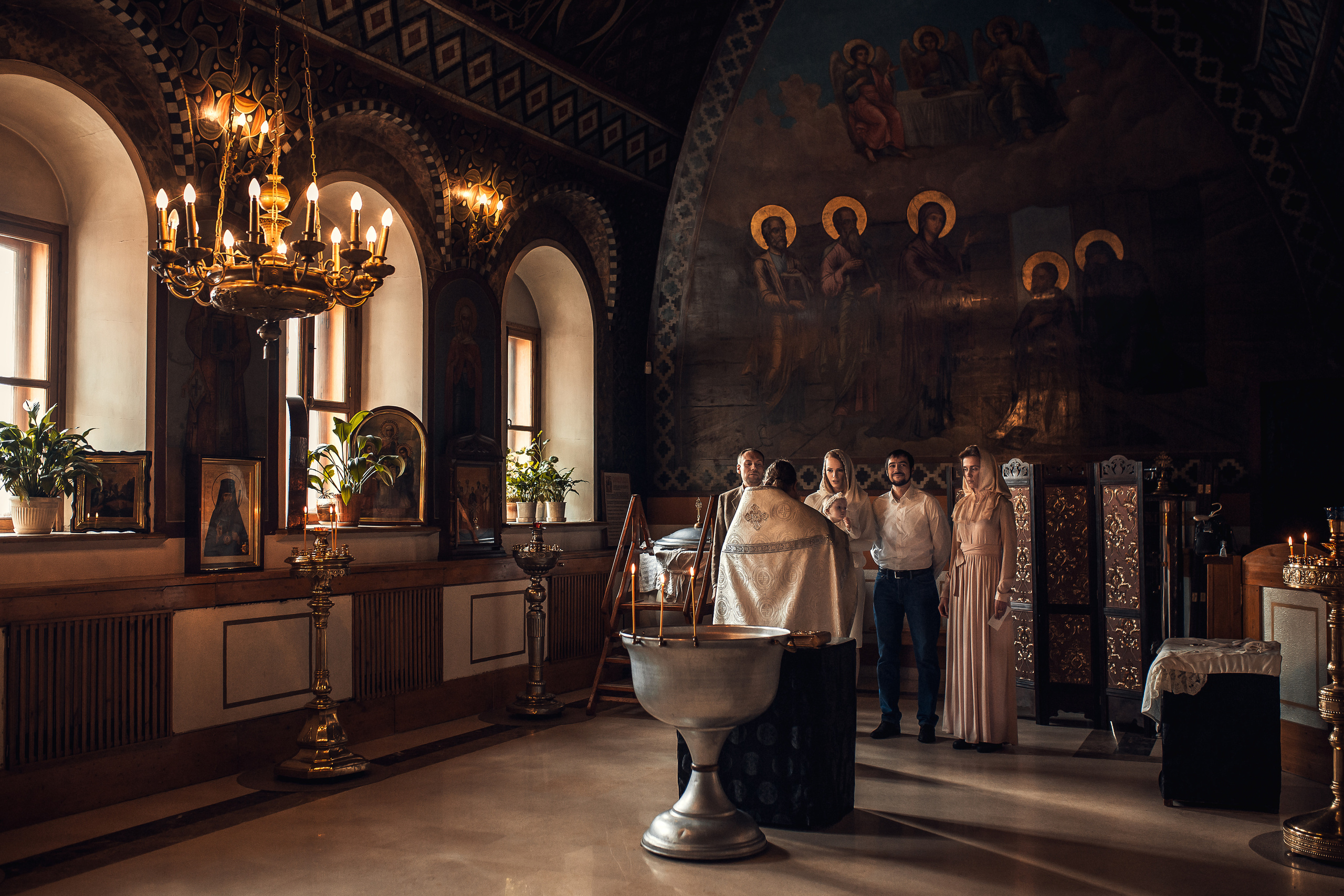 Крещение Мелании. Храм Петра и Павла на Яузе. Фотограф на Крещение в Москве Ткач Елена