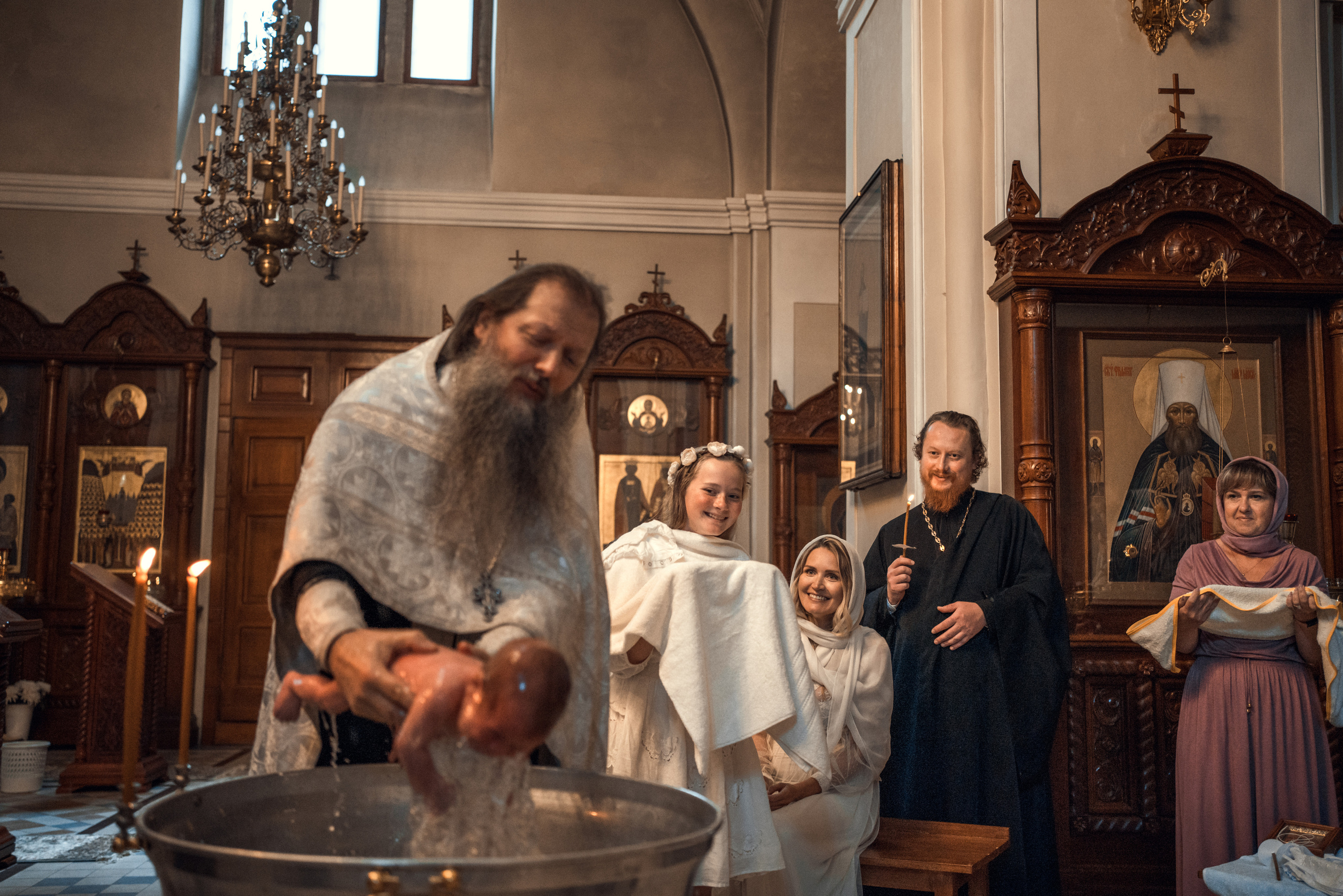 Крещение Федора. Храм Алексия, Человека Божия в Красном селе. Фотограф на Крещение в Москве Ткач Елена