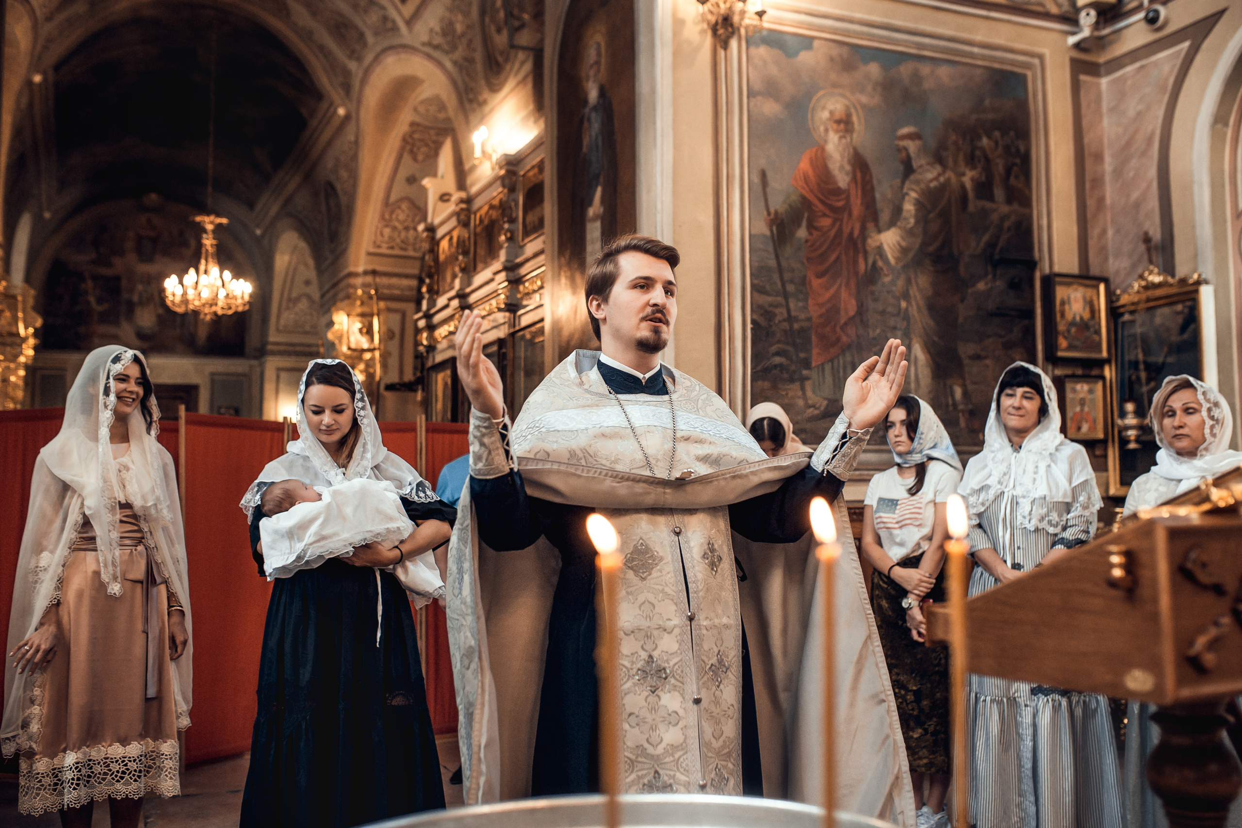 Крещение Кирилла. Храм Ильи Пророка на Ильинке. Фотограф на Крещение в Москве Ткач Елена