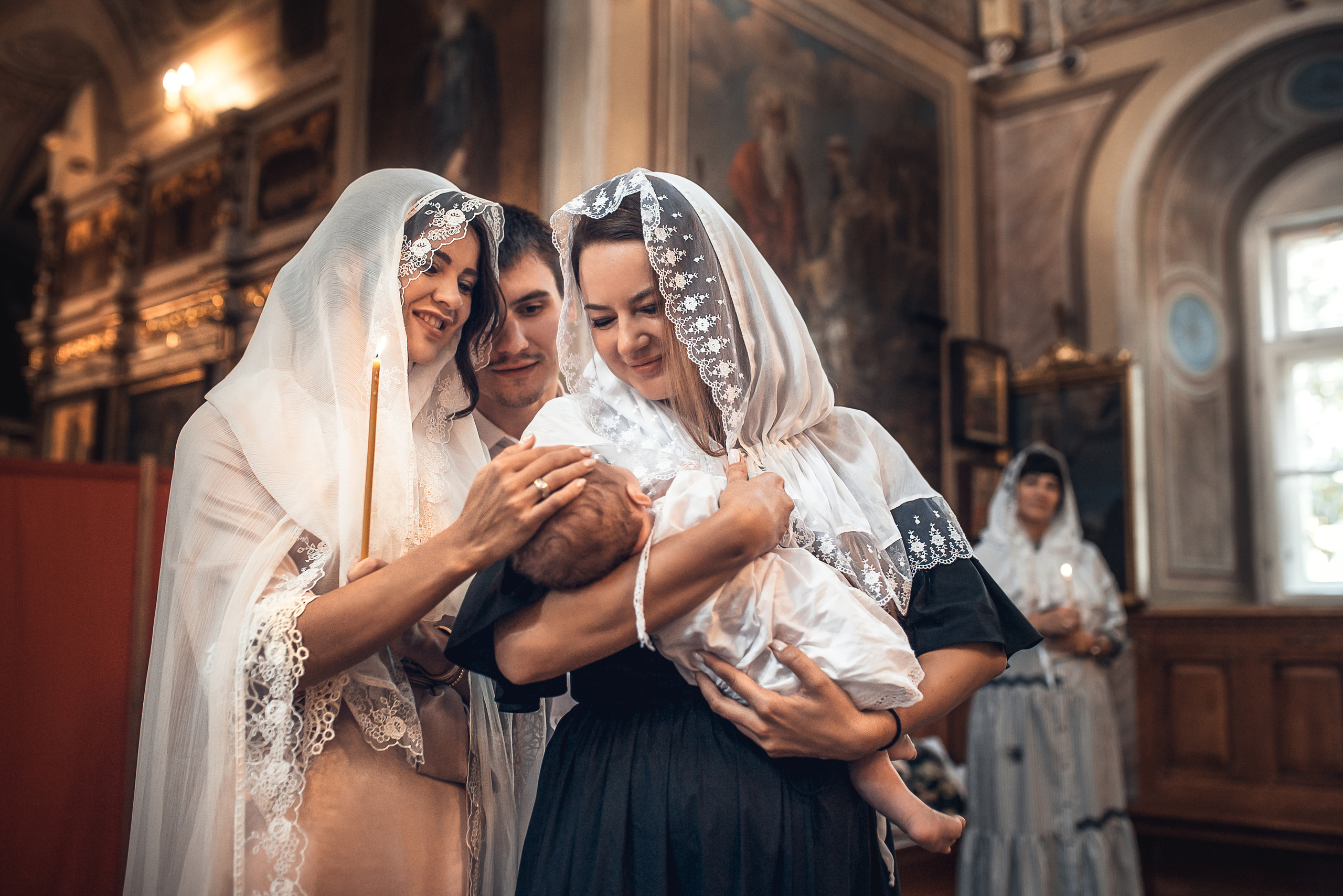 Крещение Кирилла. Храм Ильи Пророка на Ильинке. Фотограф на Крещение в Москве Ткач Елена