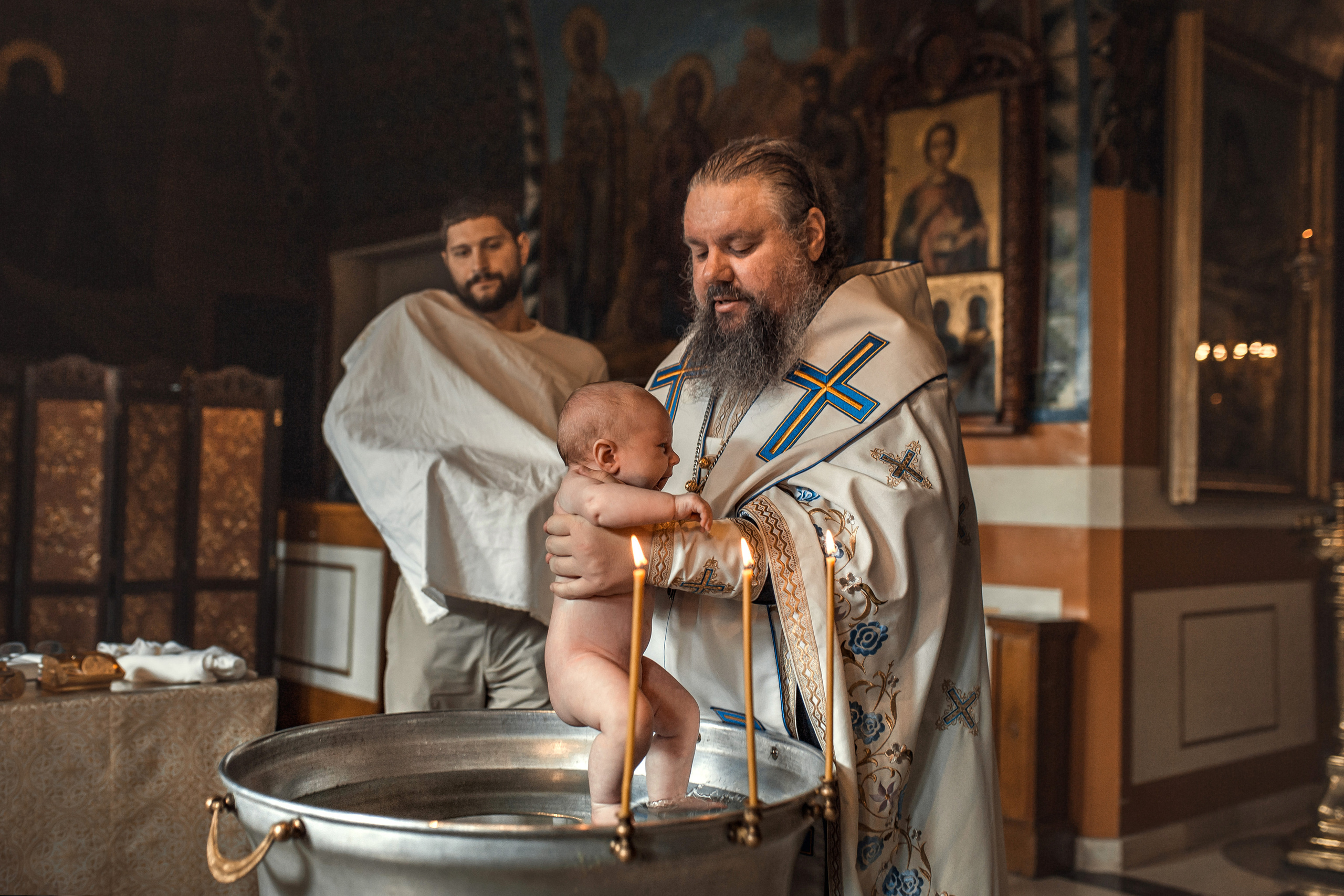 Крещение Луки. Храм Петра и Павла на Яузе. Фотограф на Крещение в Москве Ткач Елена