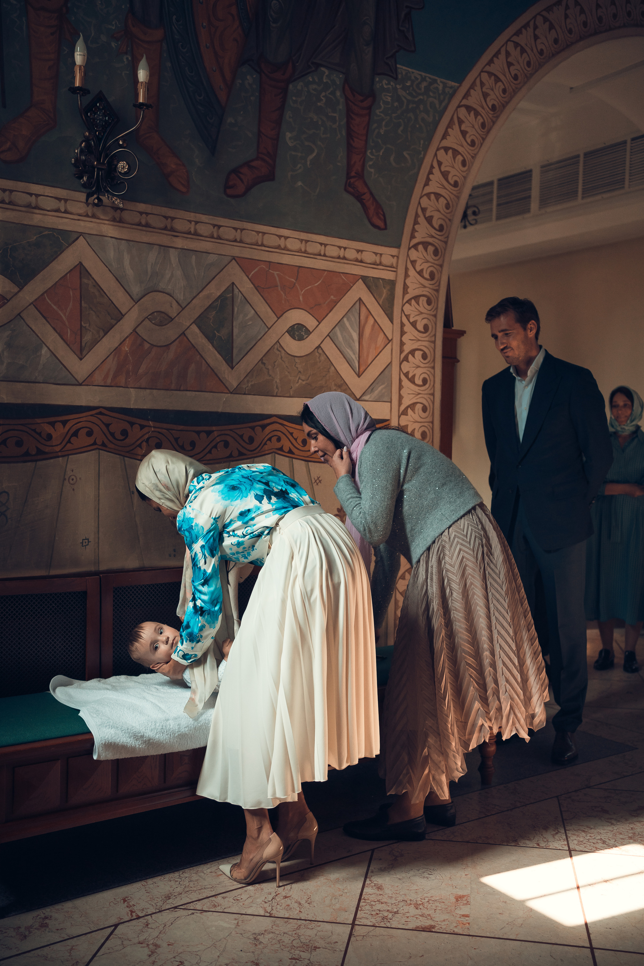 Крещение Даниила. Храм Иоанна Предтечи в Горках-8. Фотограф на Крещение в Москве Ткач Елена