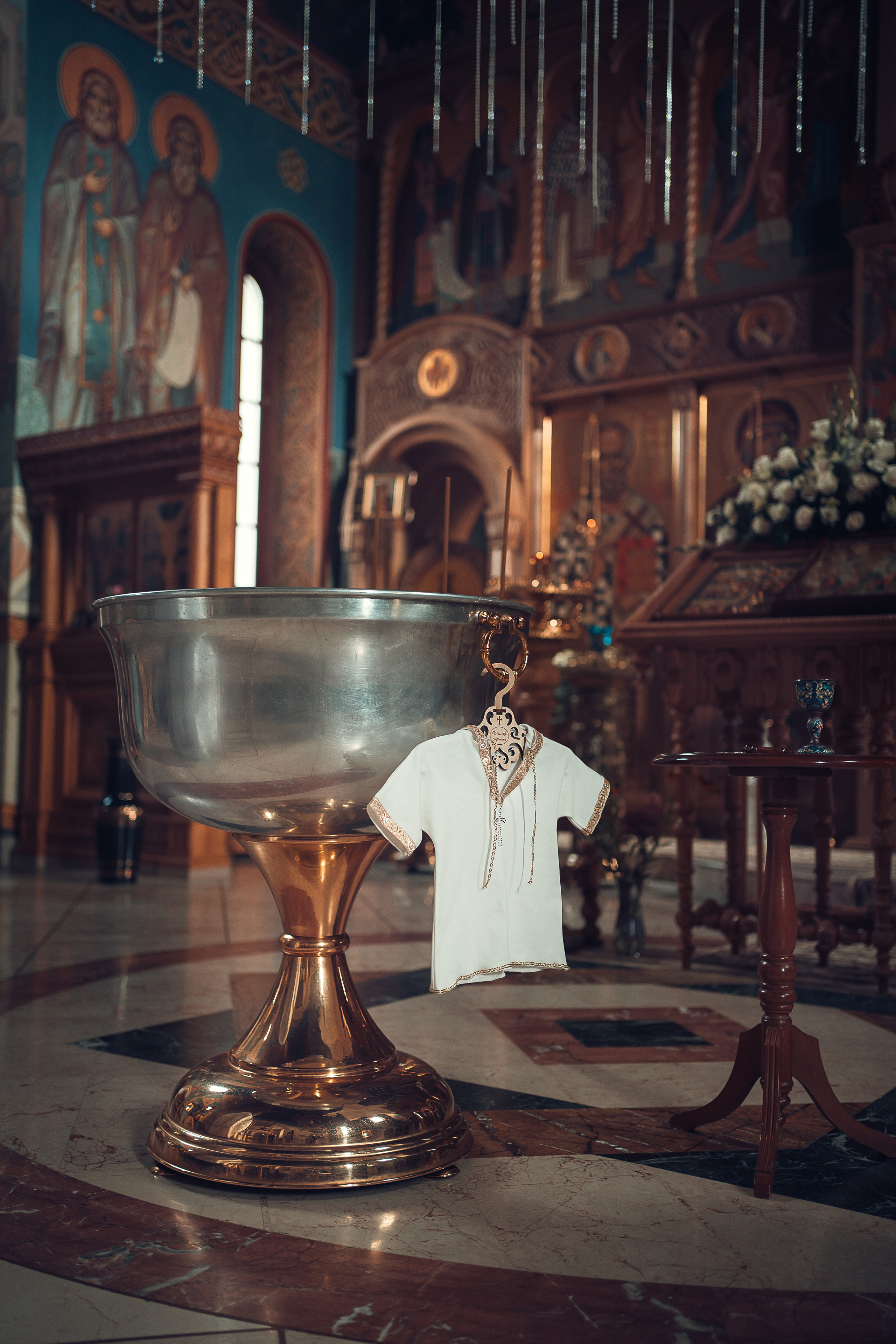 Крещение Даниила. Храм Иоанна Предтечи в Горках-8. Фотограф на Крещение в Москве Ткач Елена