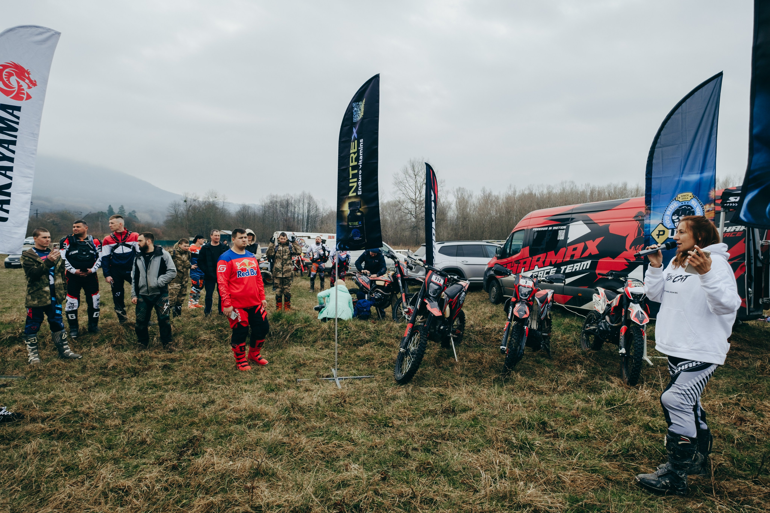 Эндуро Фест от Shamax Motors (Краснодар). Свадебный фотограф Денис Ожигин в Краснодаре и крае. Эмоциональная и стильная съемка вашего дня