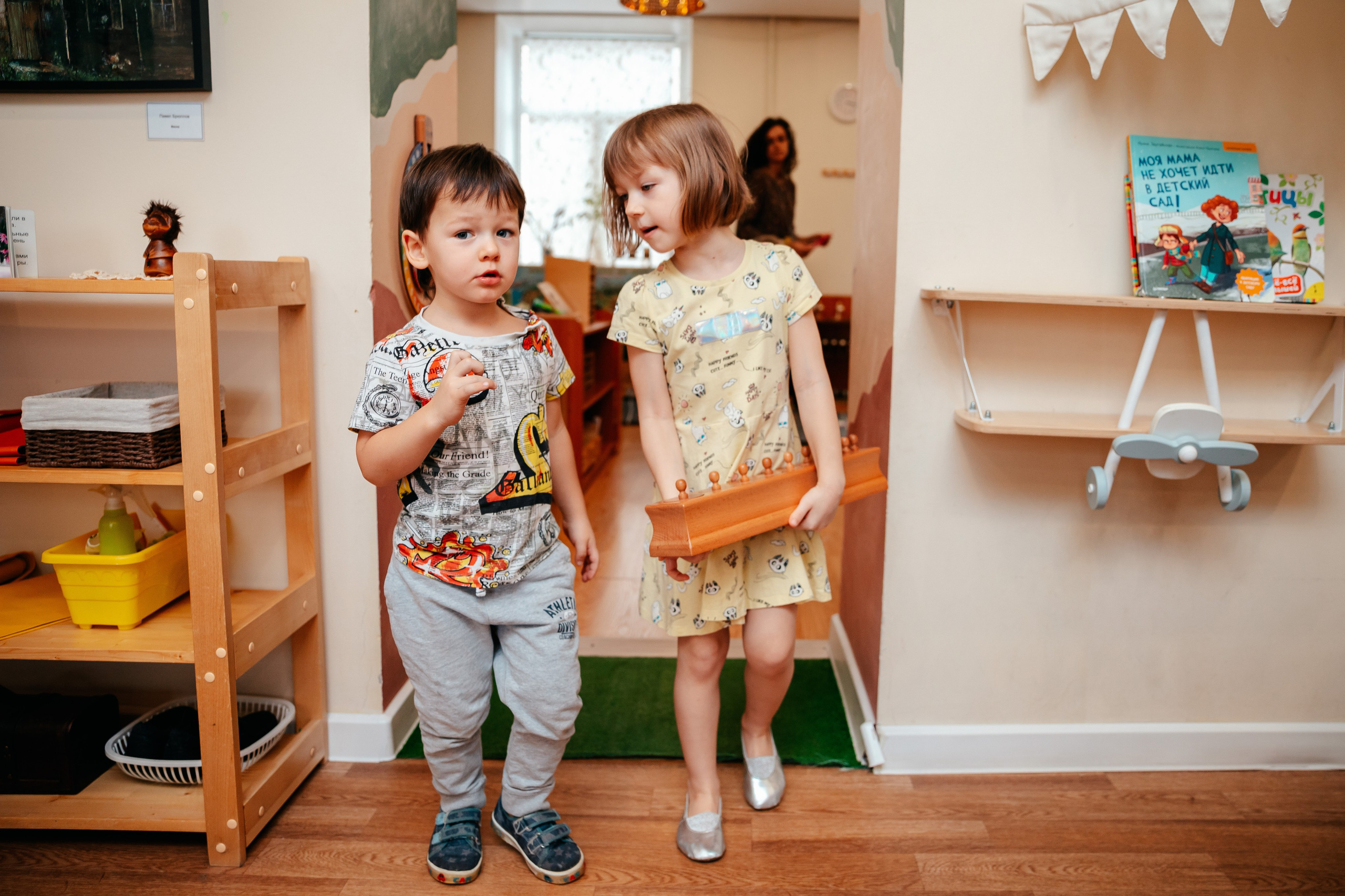 8 марта в Монтессори-саду. Семейный lifestyle фотограф в Санкт-Петербурге Людмила Пахомова