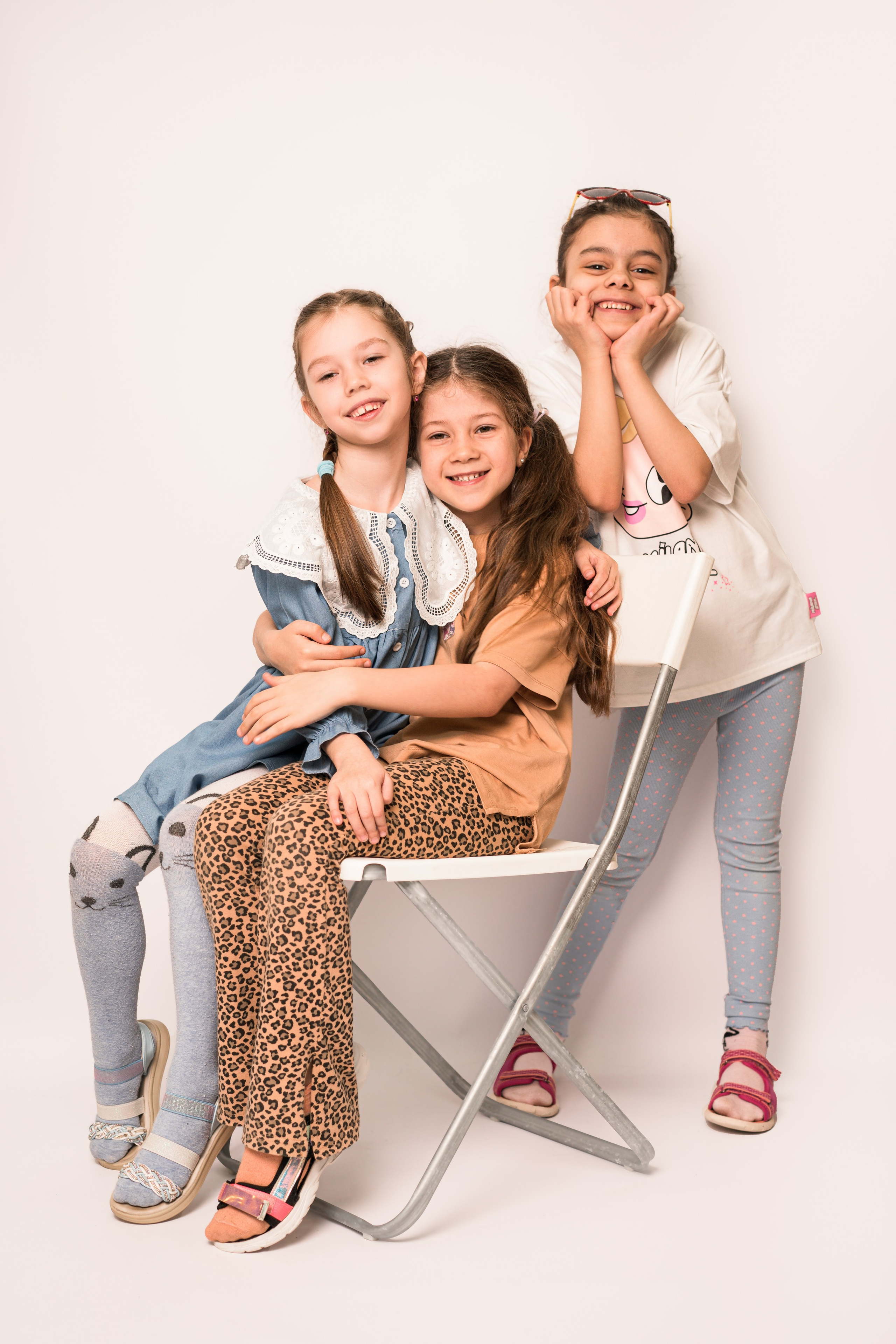 Детский сад, портреты белый фон. Фотограф Шунова Саша