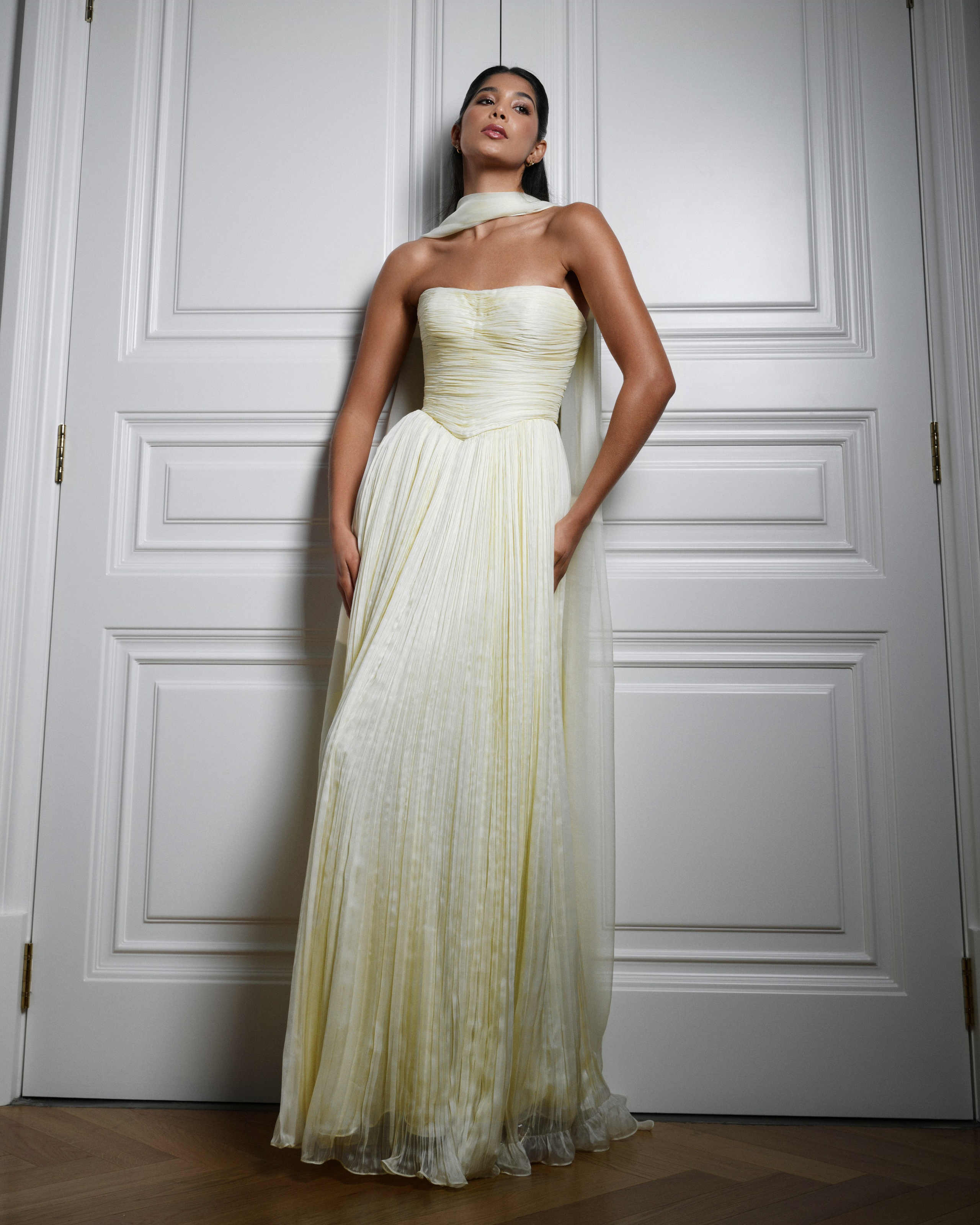 Brand Dress. NOIZOMAX Художественный фотограф в Дубай