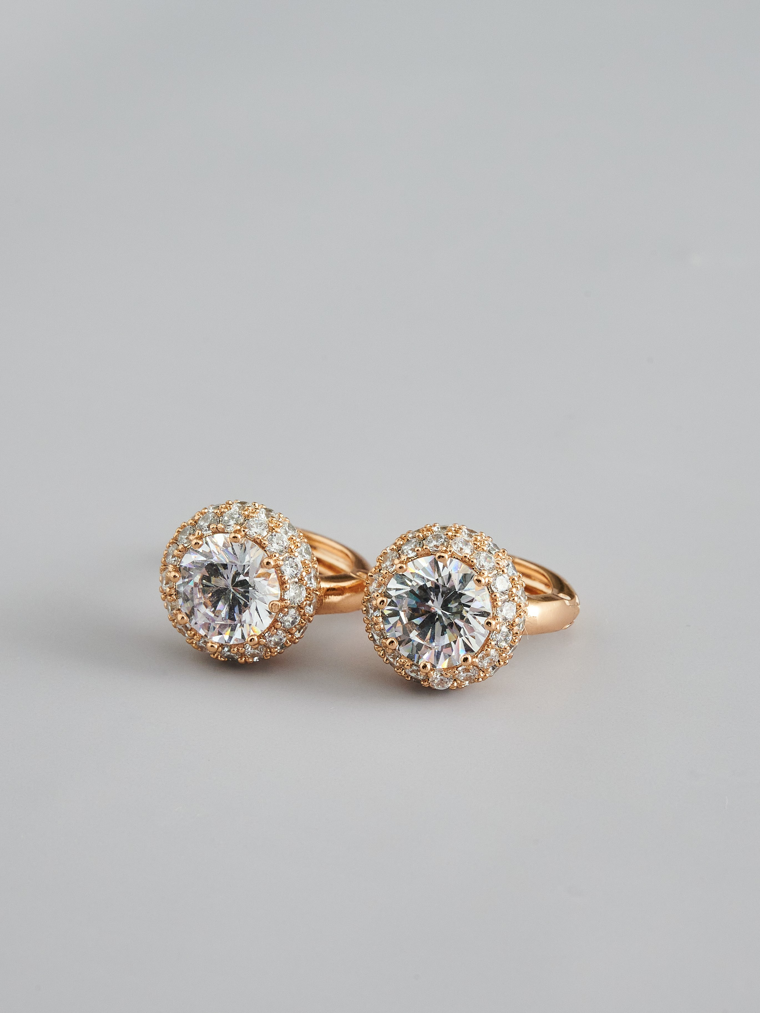 Бижутерия «Xuping». Контент фотограф в Саратове и Москве Дима Савельев