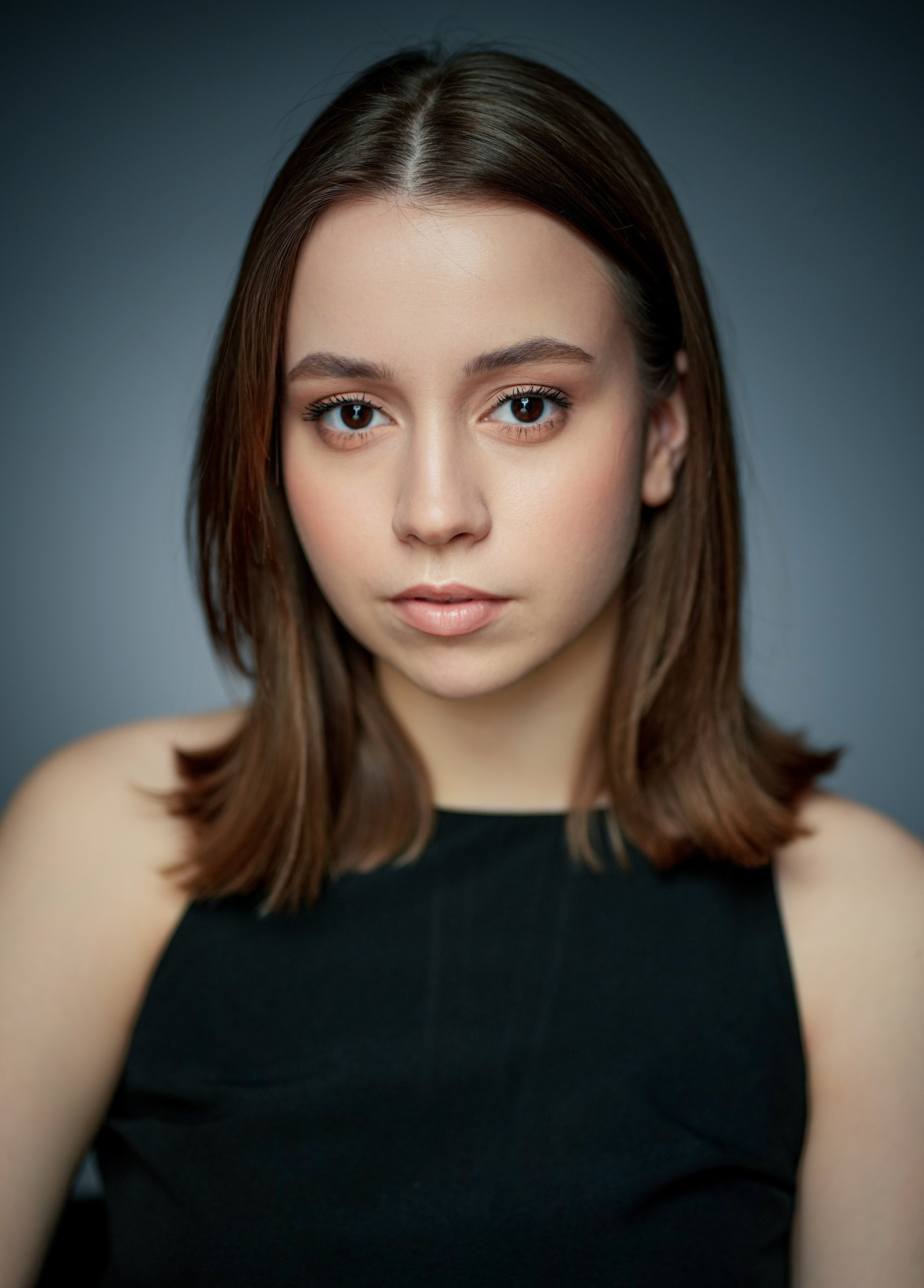 Актриса Алиса Семчук. Портретная съемка в Москве, студийный фотограф Игорь Фомин