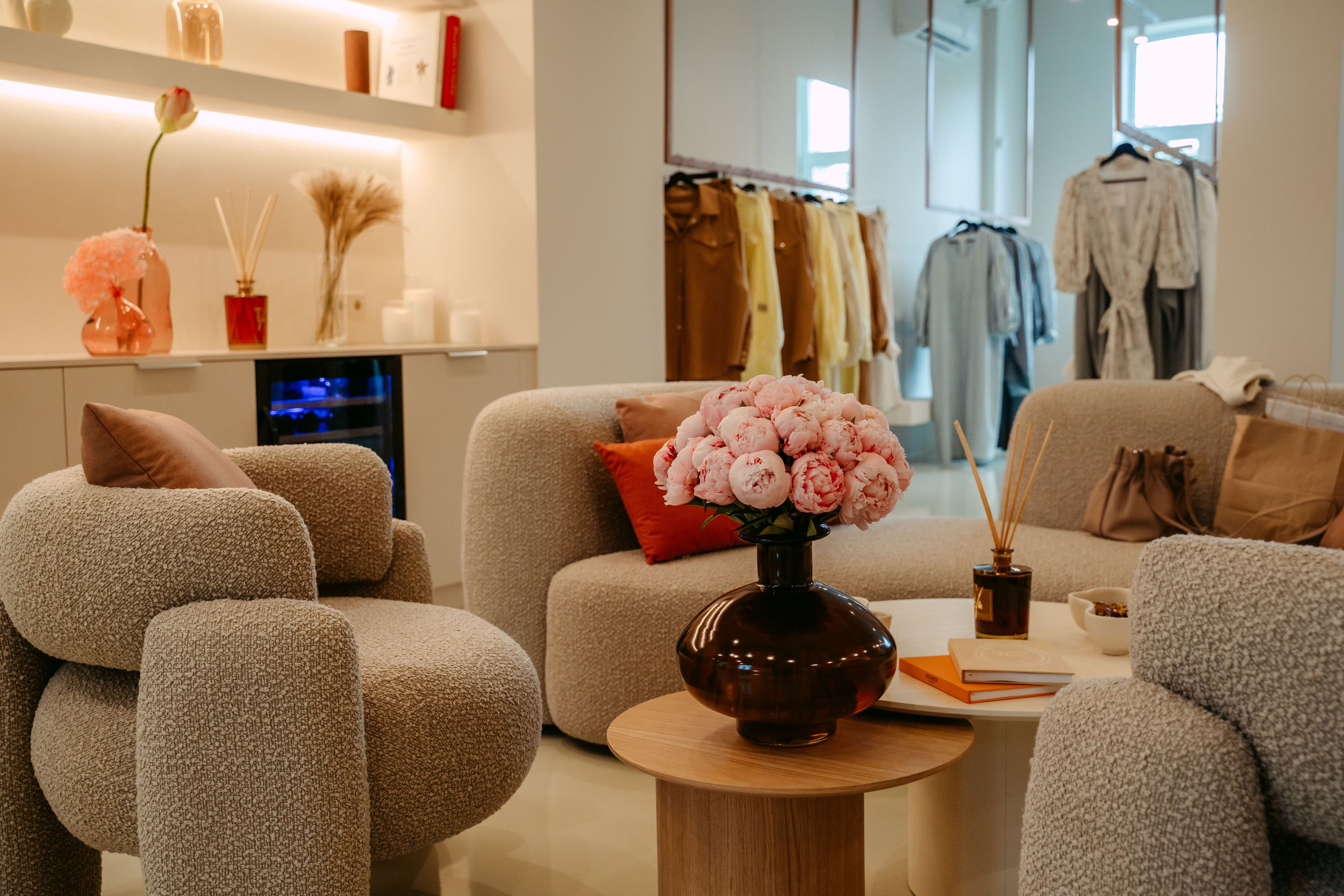 AGLAYA / ателье премиум одежды. Саша Копылов, фотограф в Казани