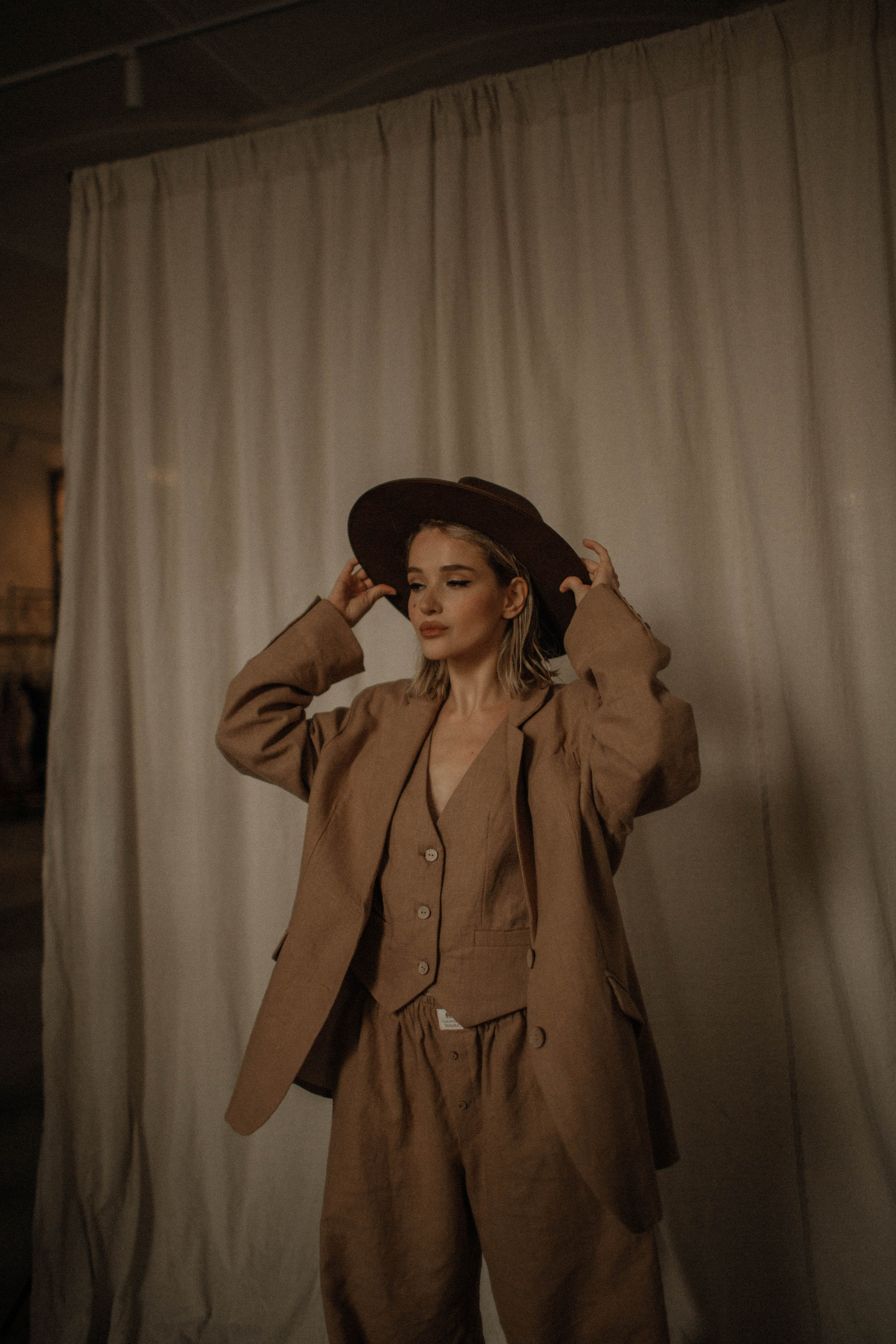 Ли. ГЛАВНАЯ