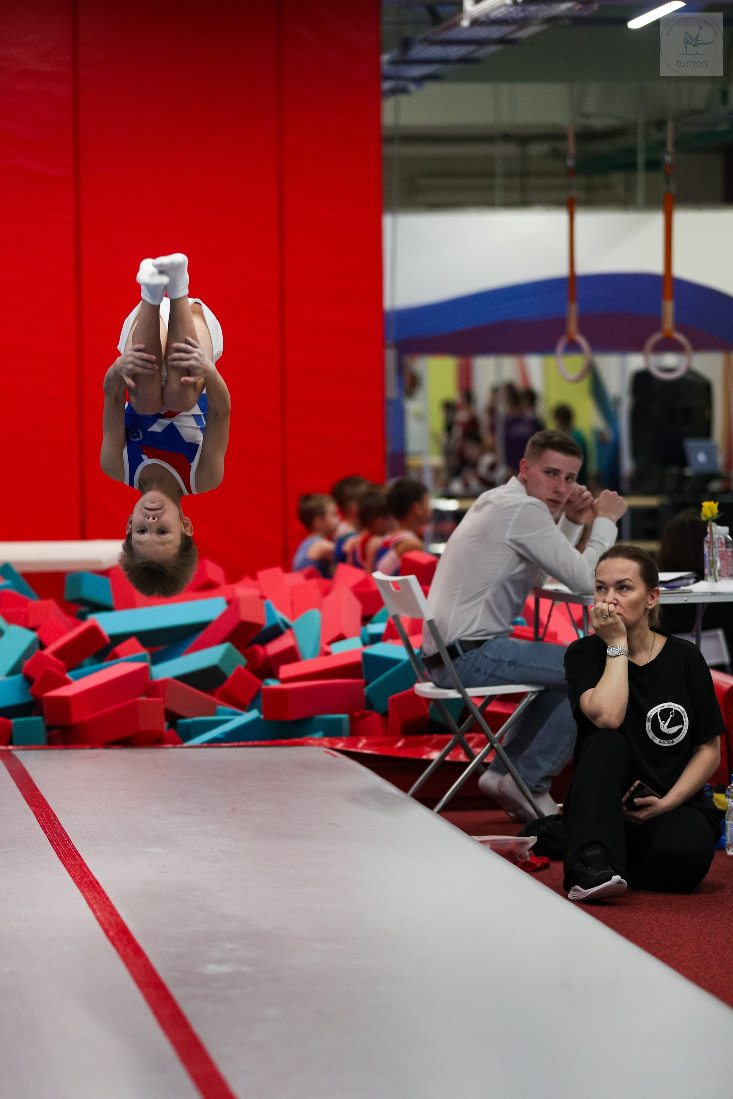 Спортивная гимнастика. Юниоры. Фотограф в Москве портреты | репортажи | спорт