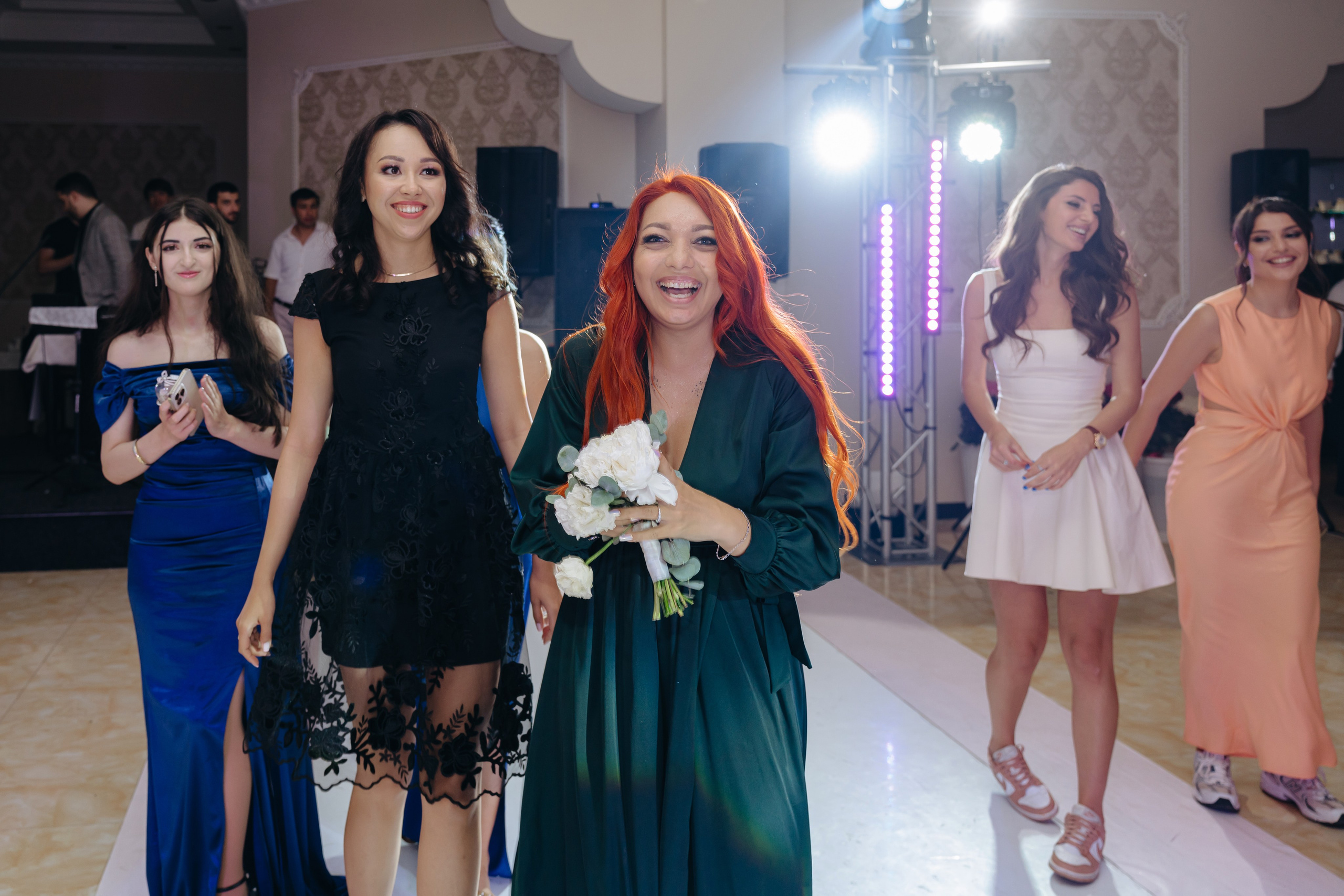 Артем и Лусине. Свадебный фотограф Красноярск Вязьминова Мария