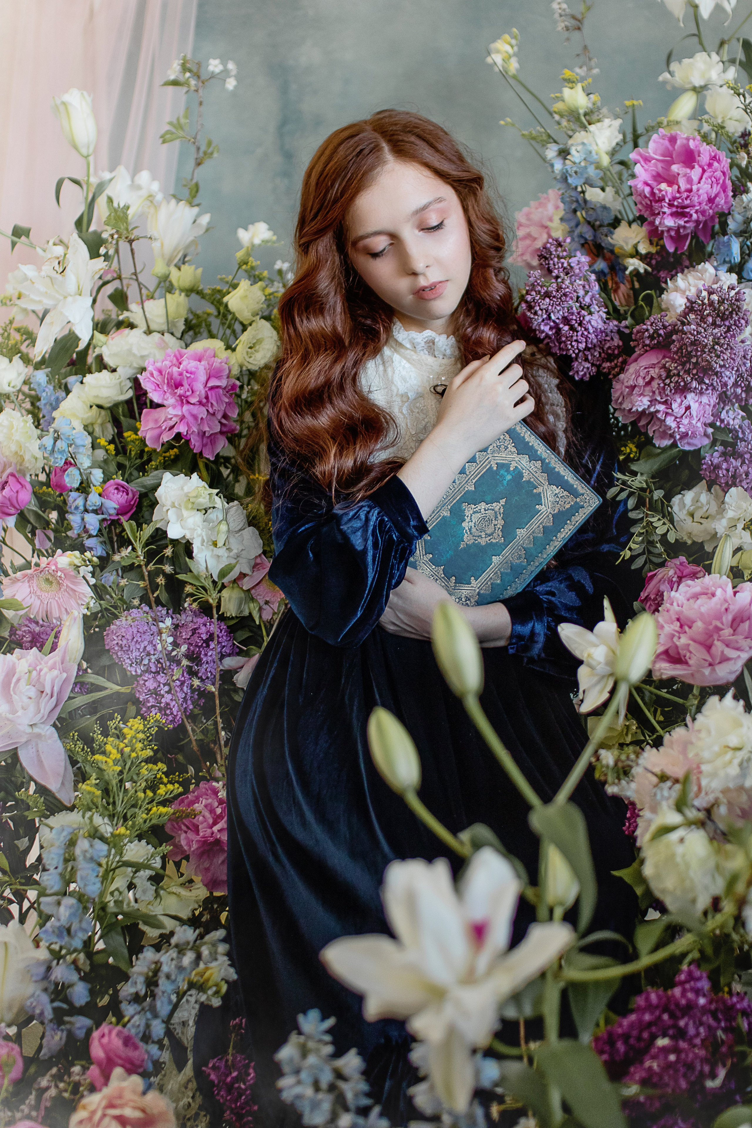 Девушка в цветах