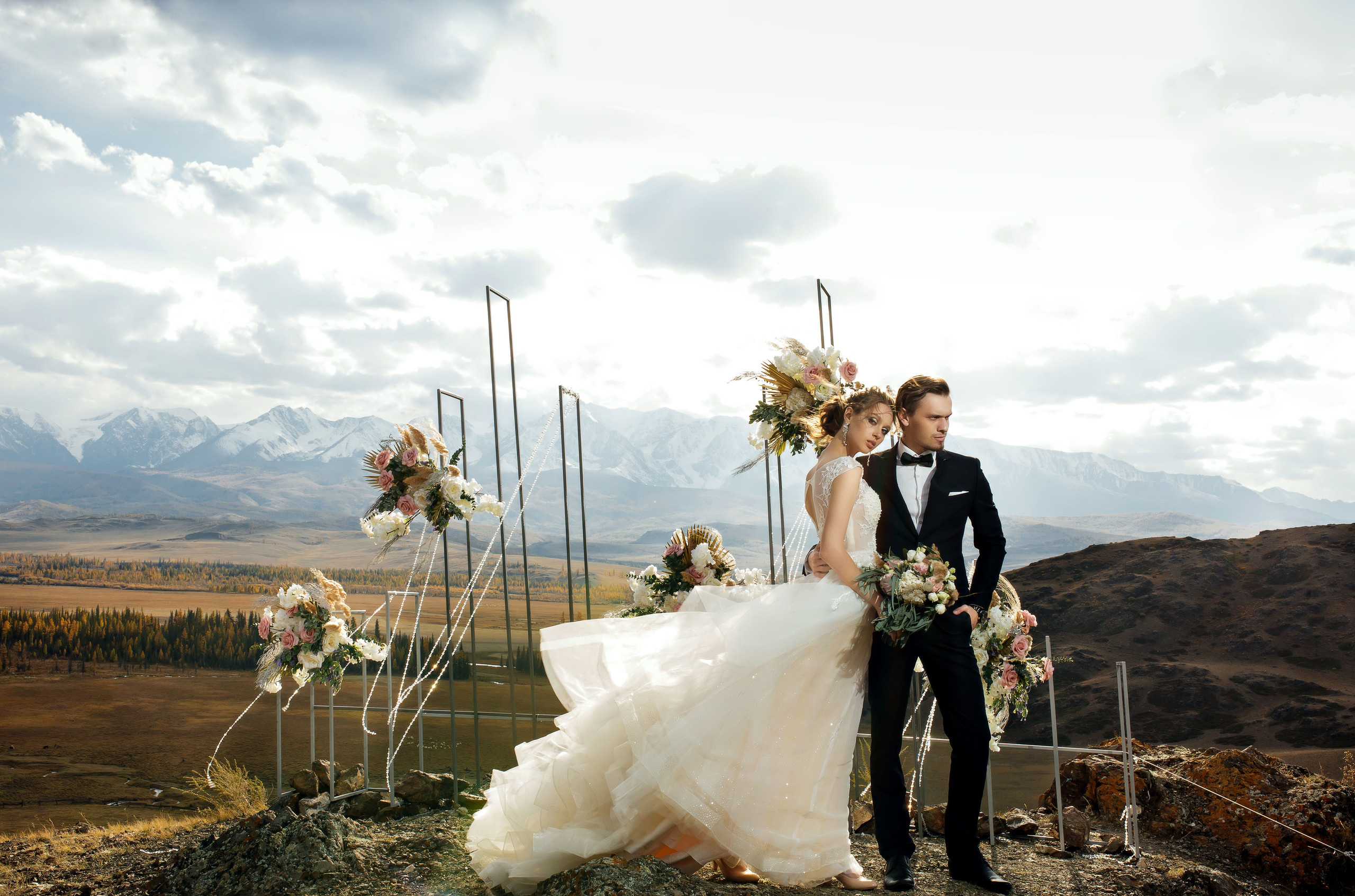 Свадебная история в горах. Яна и Дима. Свадебный и семейный фотограф Рассказова Виктория