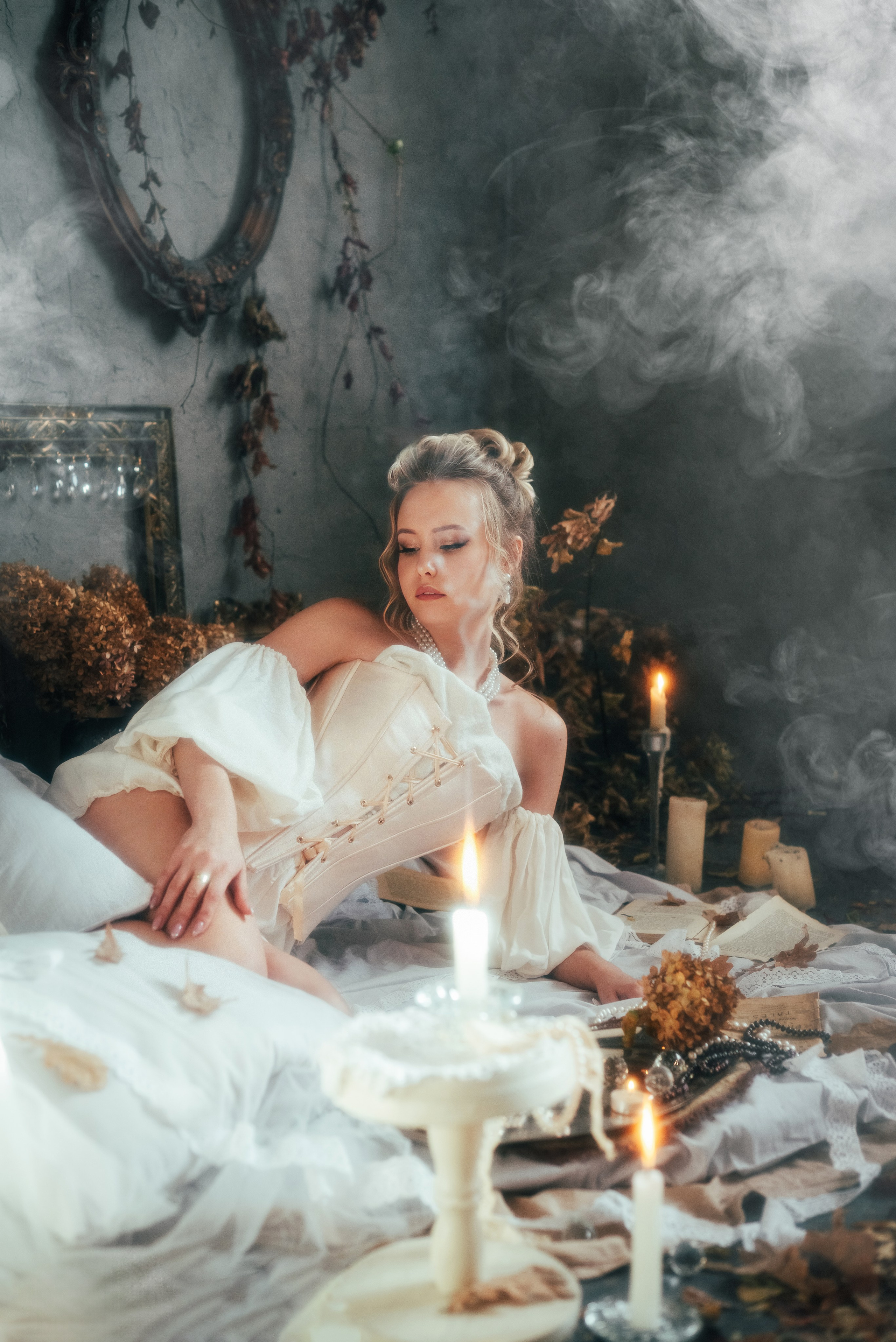 Фотосессия с дымом античном стиле Кемерово