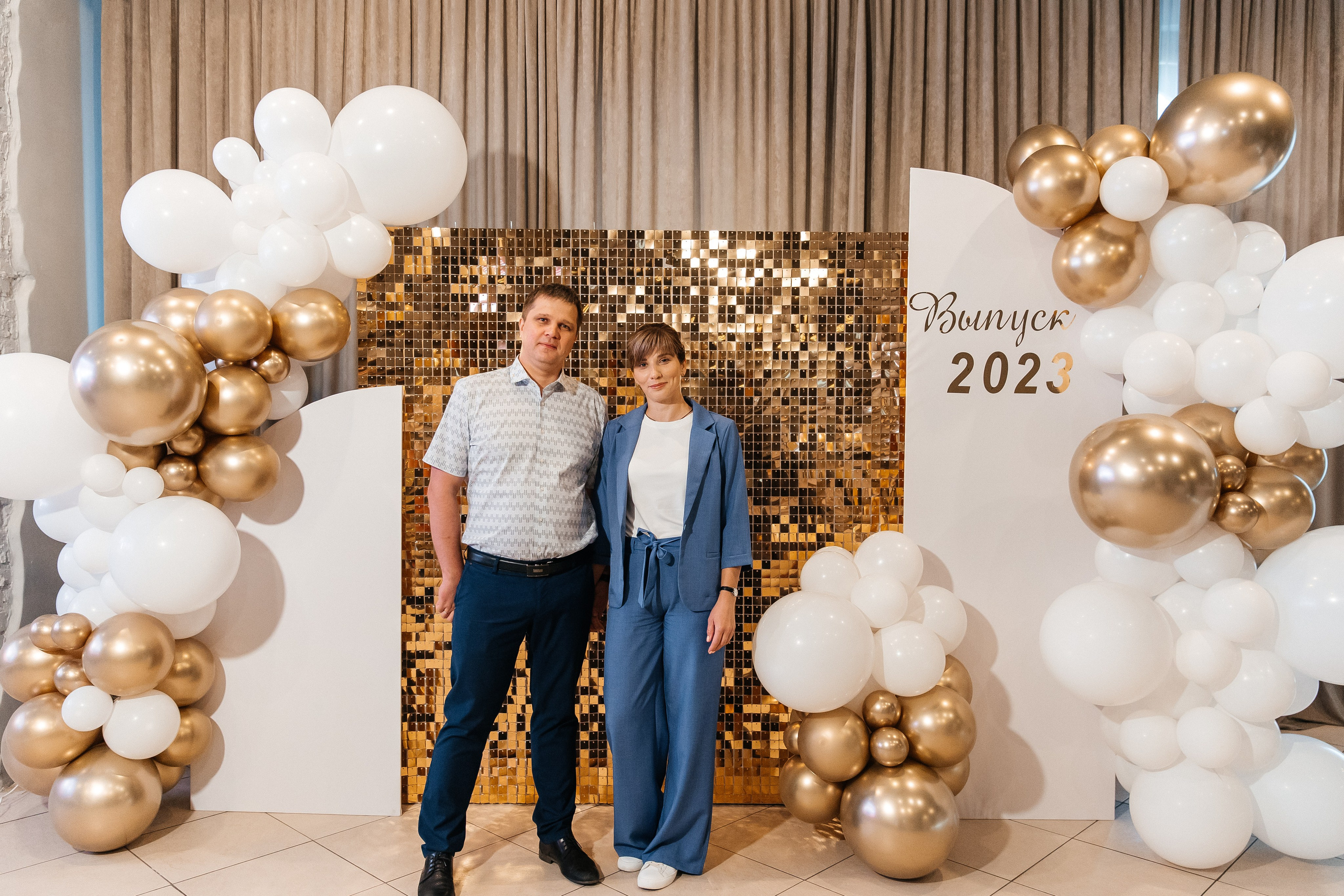 2023-06-23 Выпускной МБОУ СОШ № 10. Фотограф в Красноярске