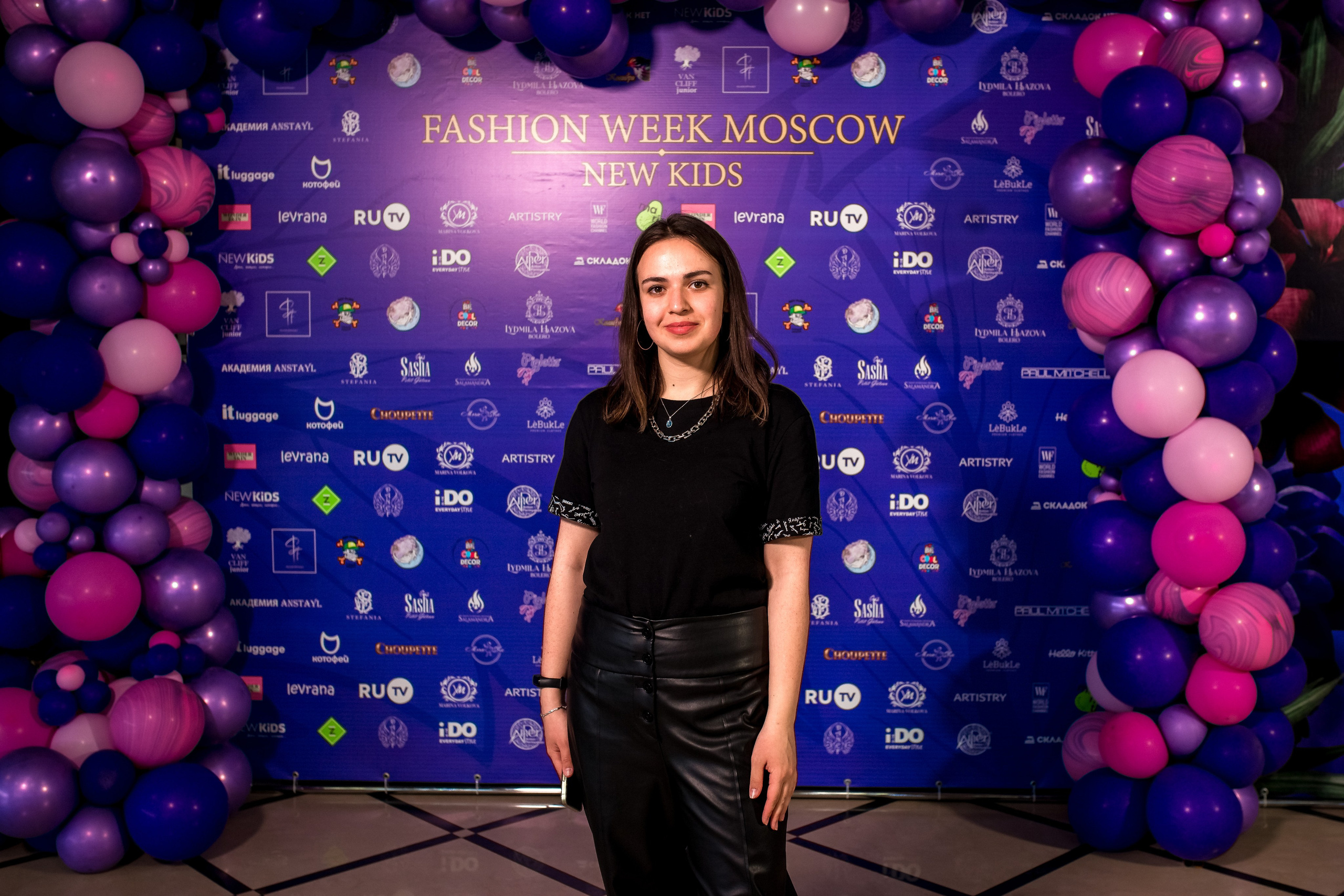 Показ Итальянской моды в России весна 2022. Женский фотограф Крещение Венчание Москва Брянск