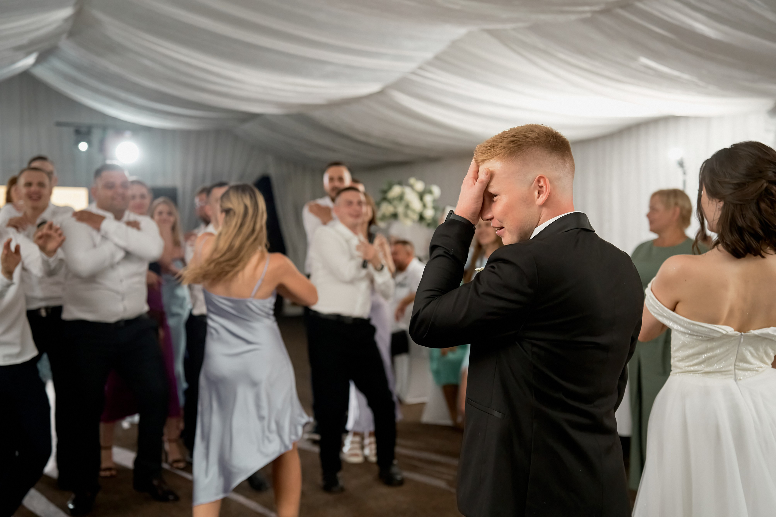 Свадьба бенгальские огни. Мартазова Екатерина фотограф. Екатеринбург