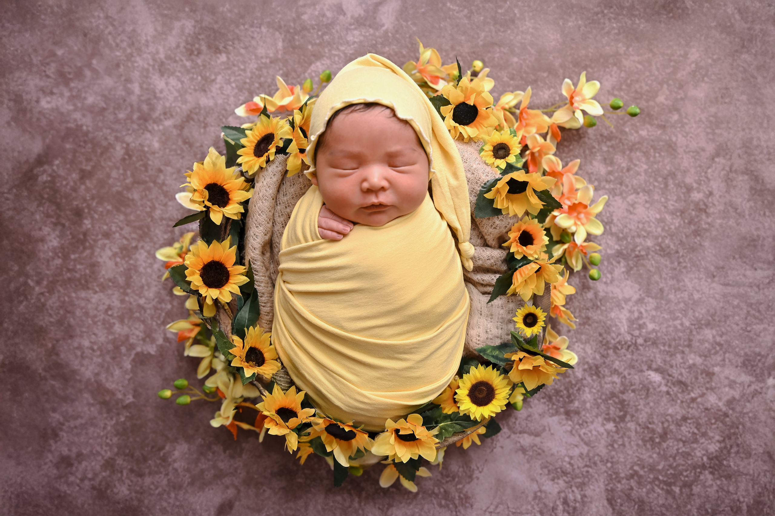 Фотосессия ньюборн для Адины. Фотограф Новорожденных и семейный Элла Огай г. Сатпаев