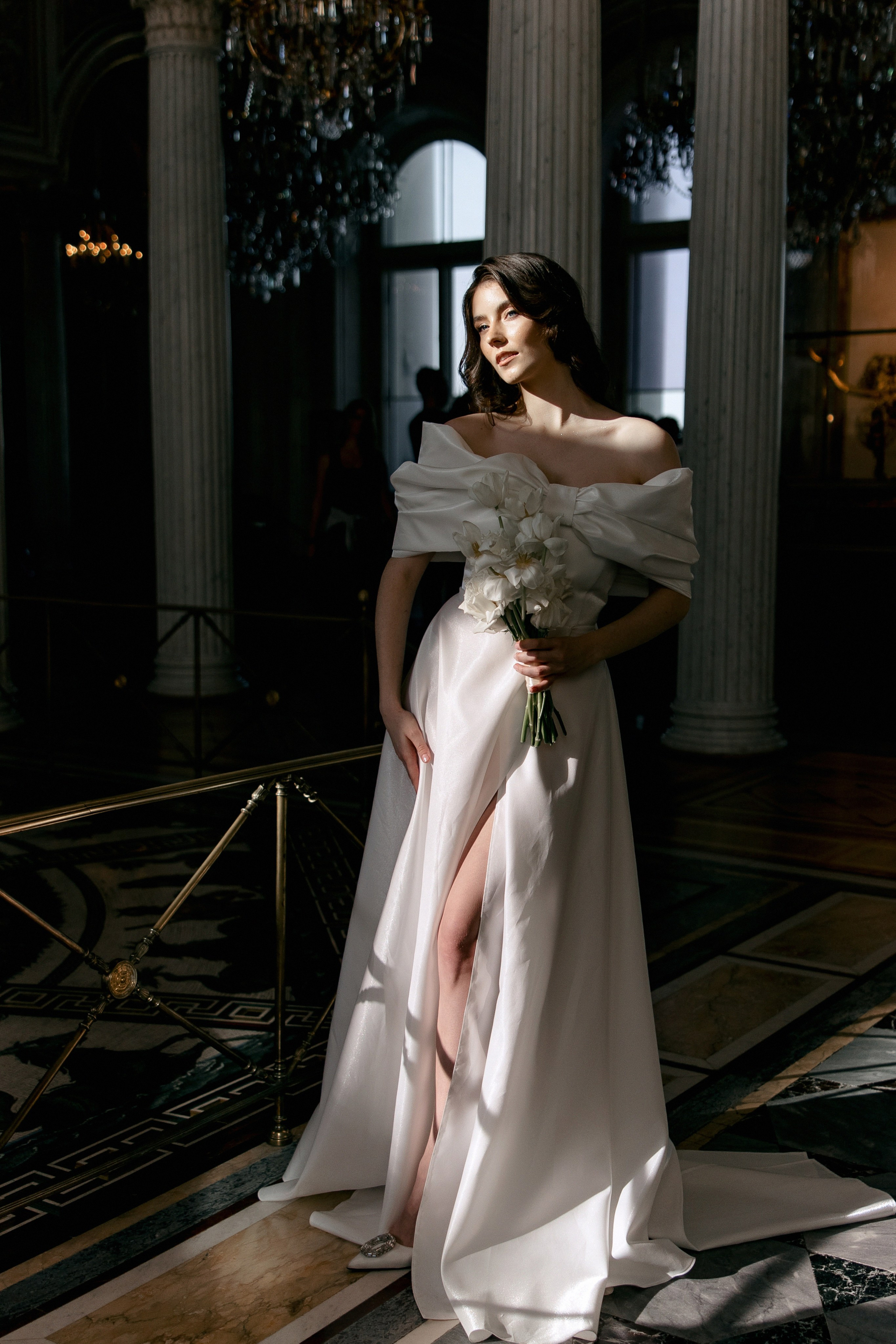 Свадебная фотосессия в Эрмитаже. Свадебный фотограф Москва