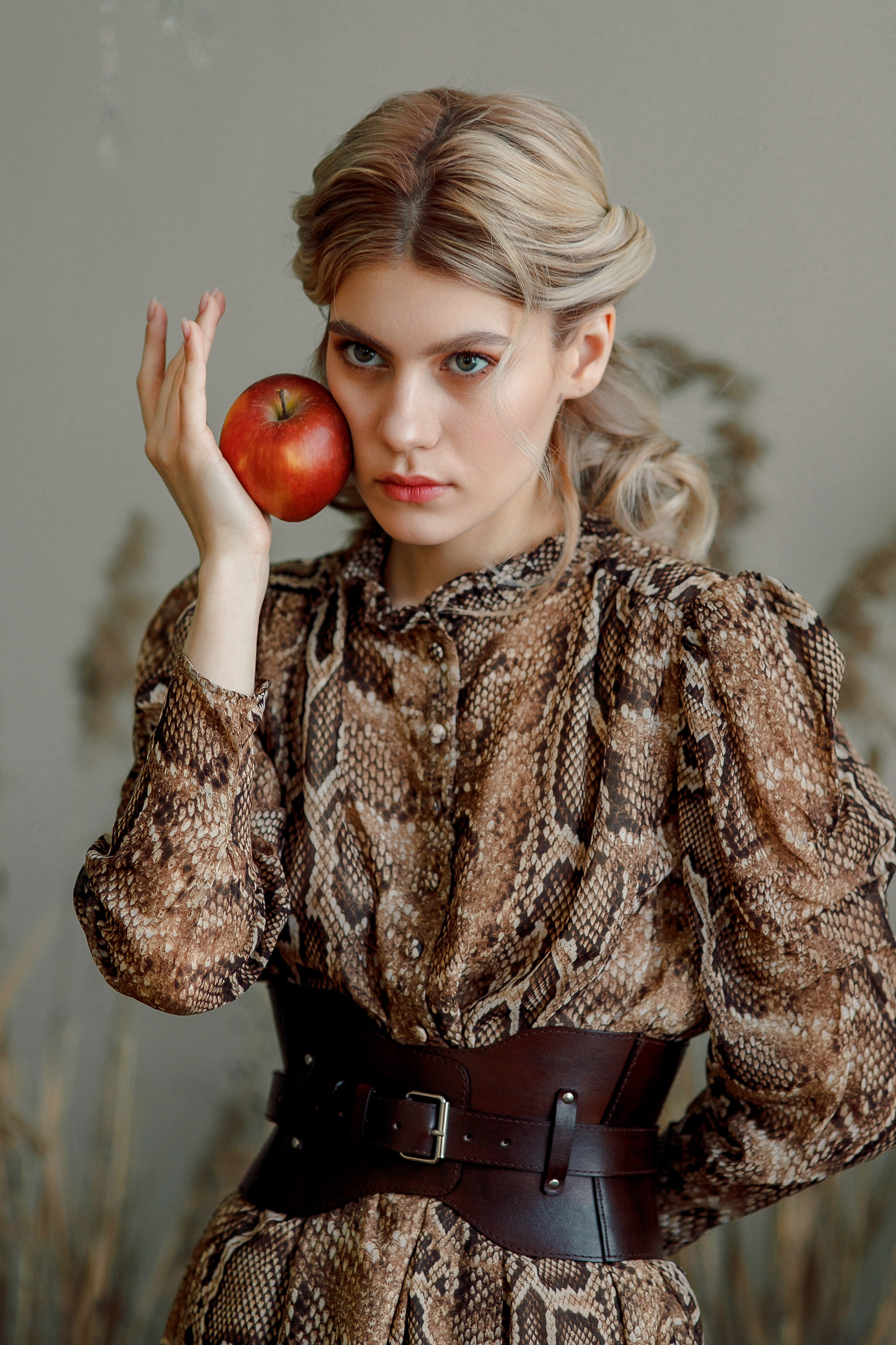 Портретная фотосессия Насти. Свадебный фотограф Москва