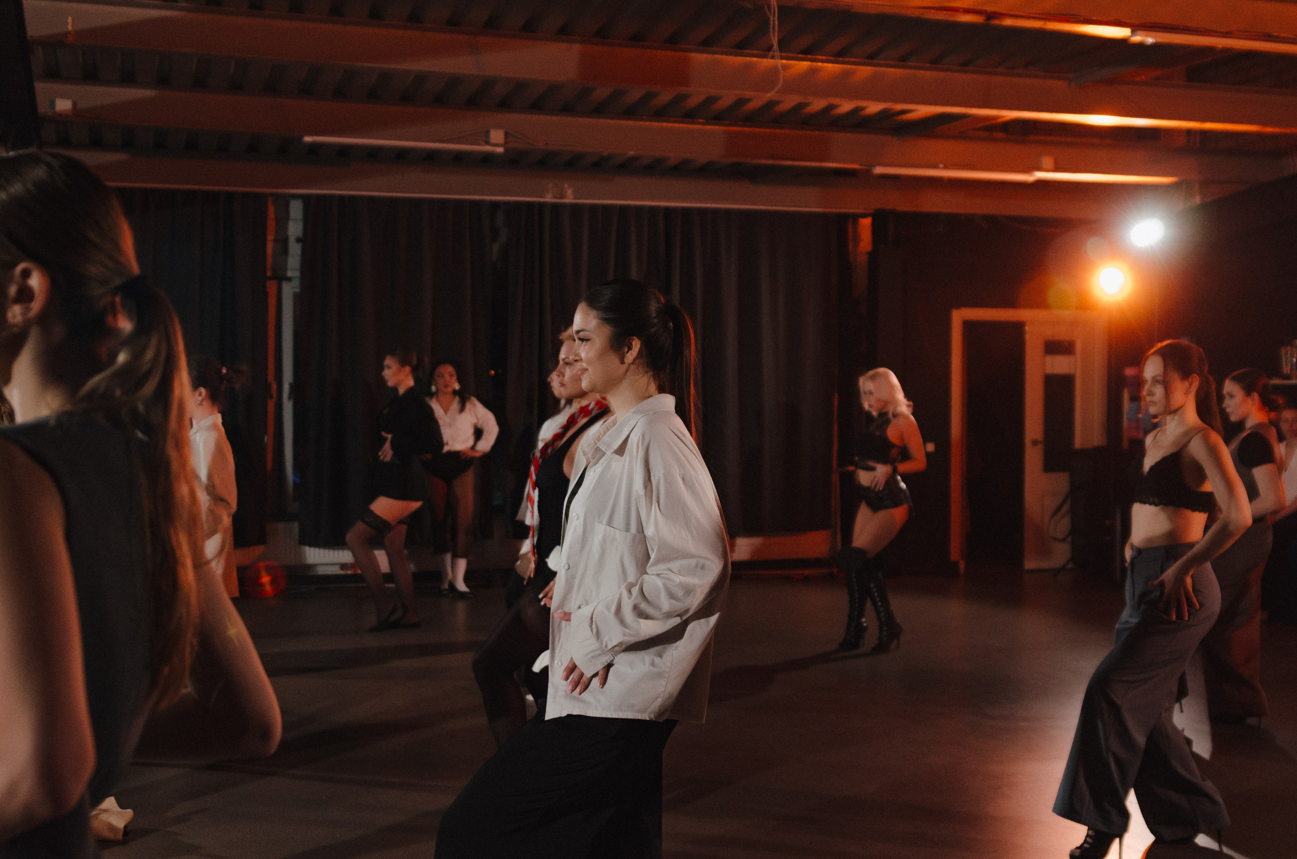 Birthday heels class Екатерины Ингачевой. Денисова Аля — фотограф для парных съемок и индивидуальных историй в Барнауле