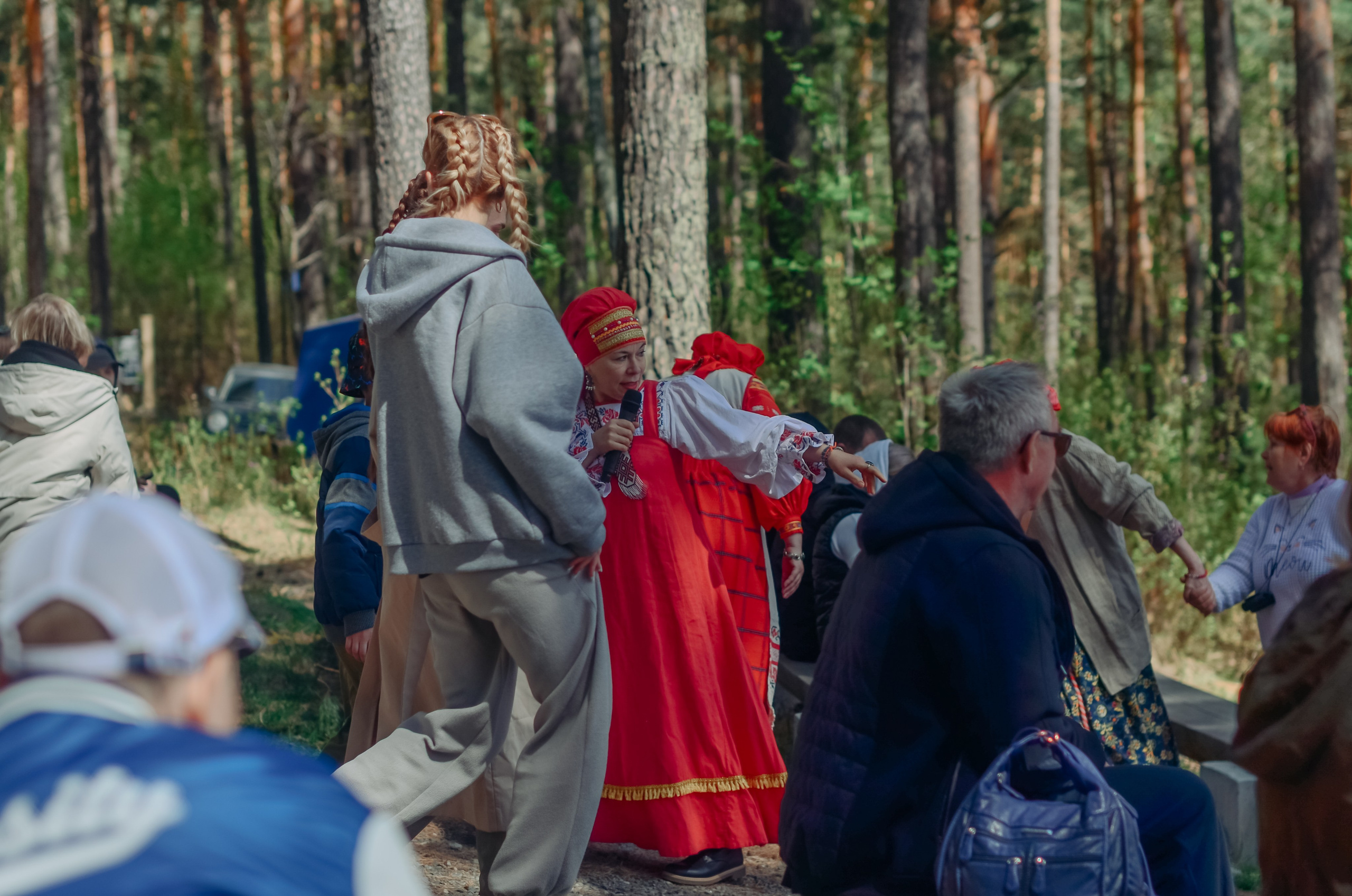 Фестиваль «Цветение Маральника на Алтае 2025». Фоторепортаж. Денисова Аля — фотограф для парных съемок и индивидуальных историй в Барнауле
