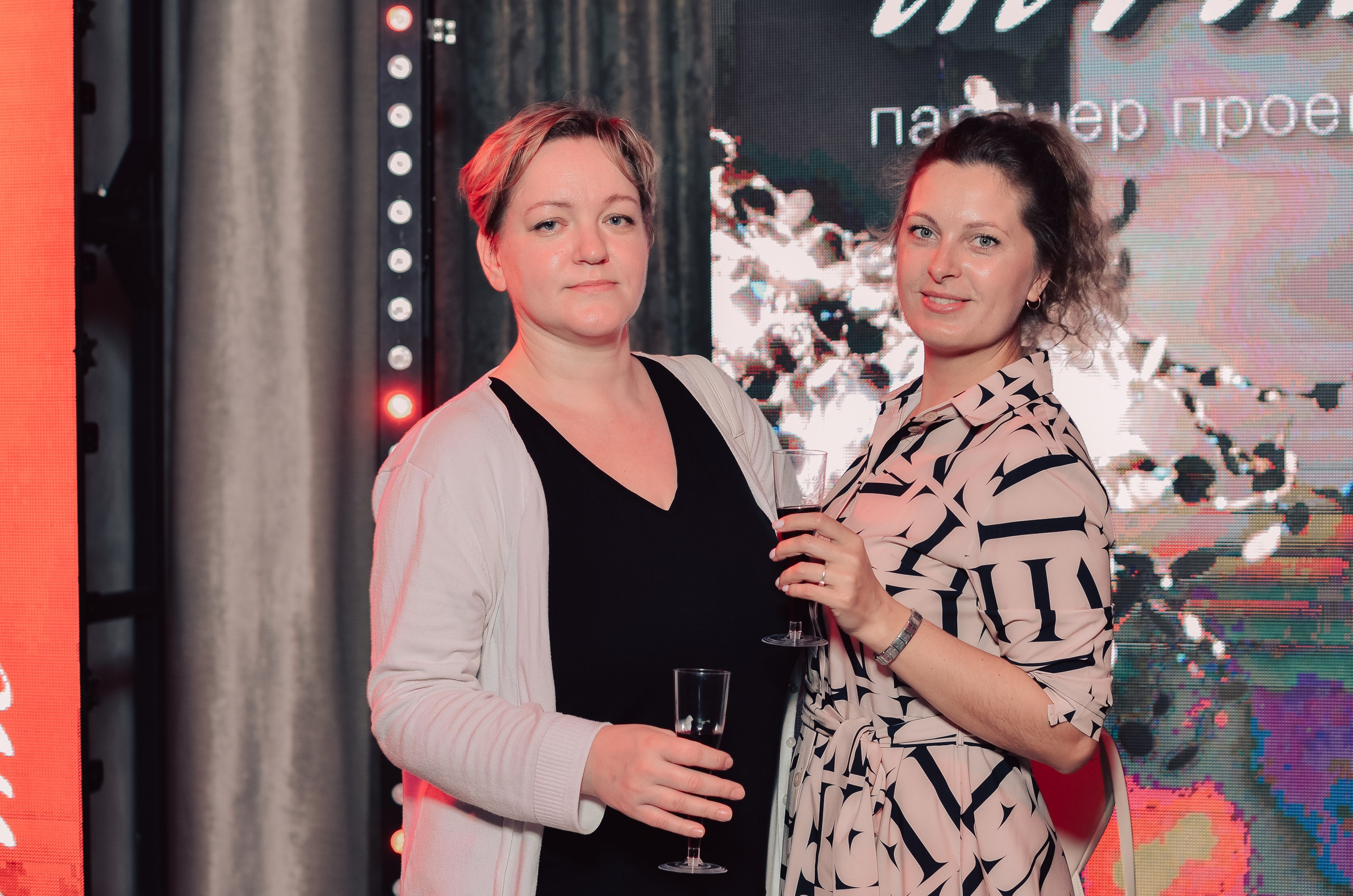 Фоторепортаж танцевального мероприятия. Денисова Аля — фотограф для парных съемок и индивидуальных историй в Барнауле