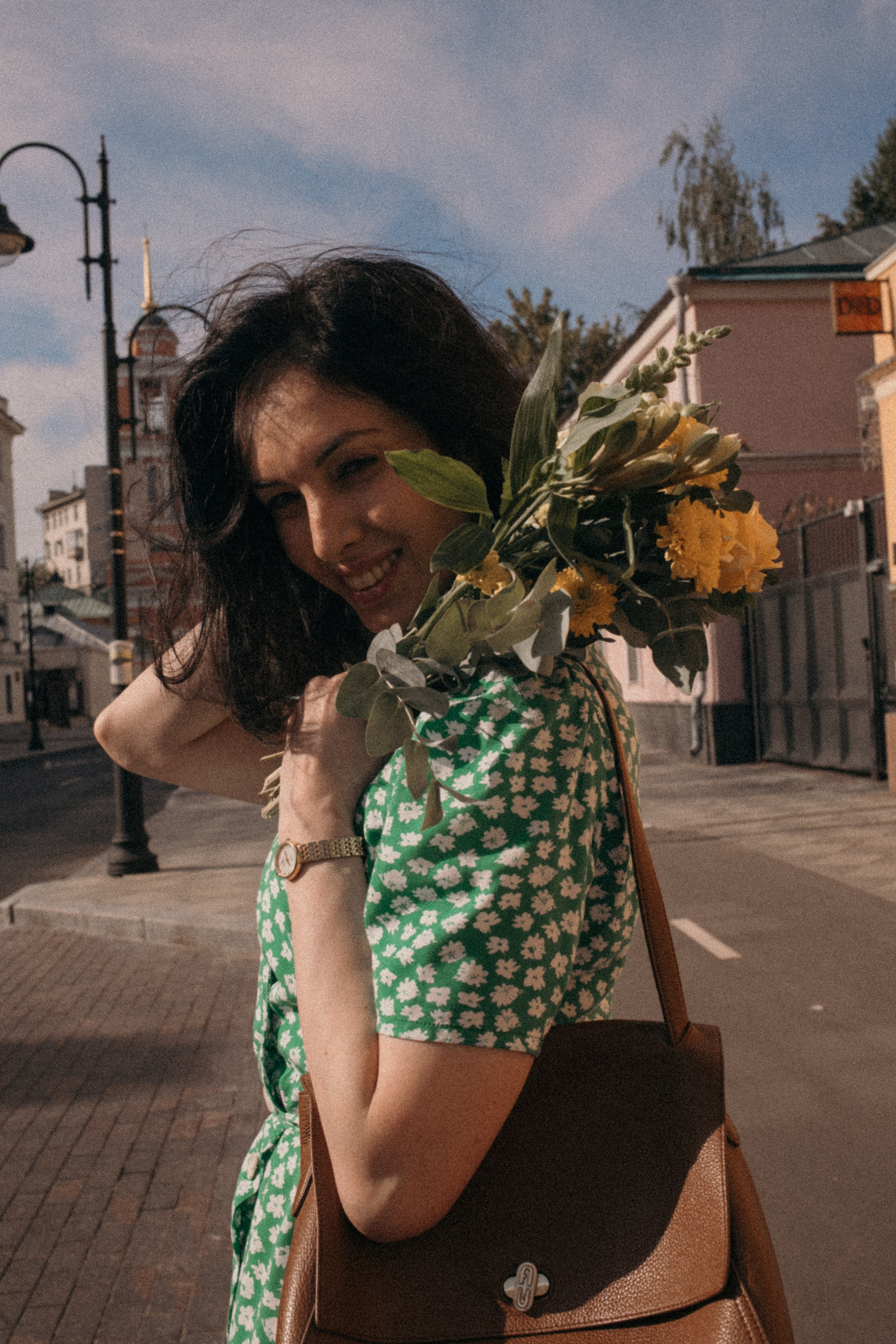 ОЛЯ. Я фотограф из Москвы к Вашим услугам