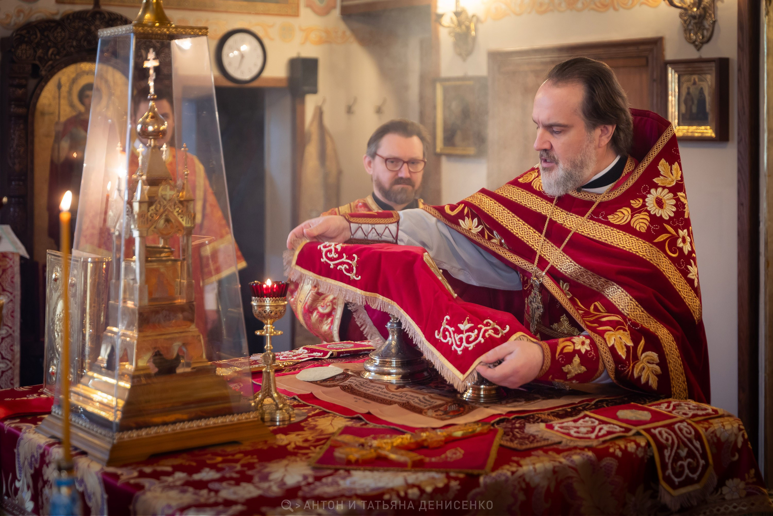 Храм Преображения Господня в Богородском. Антипасха. Антон и Татьяна Денисенко — В храме