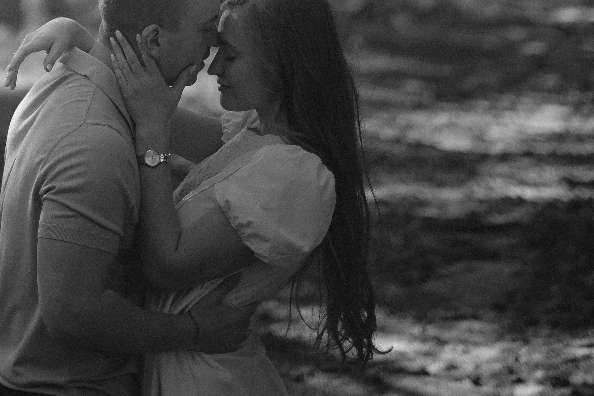 Love story на природе. Свадебный фотограф в Москве