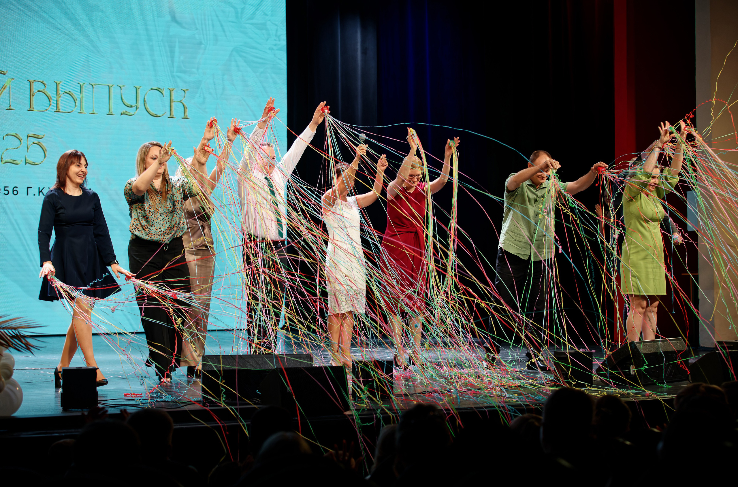 Выпускной школы 56 11Б. Семейный фотограф — Макс Белогрудов