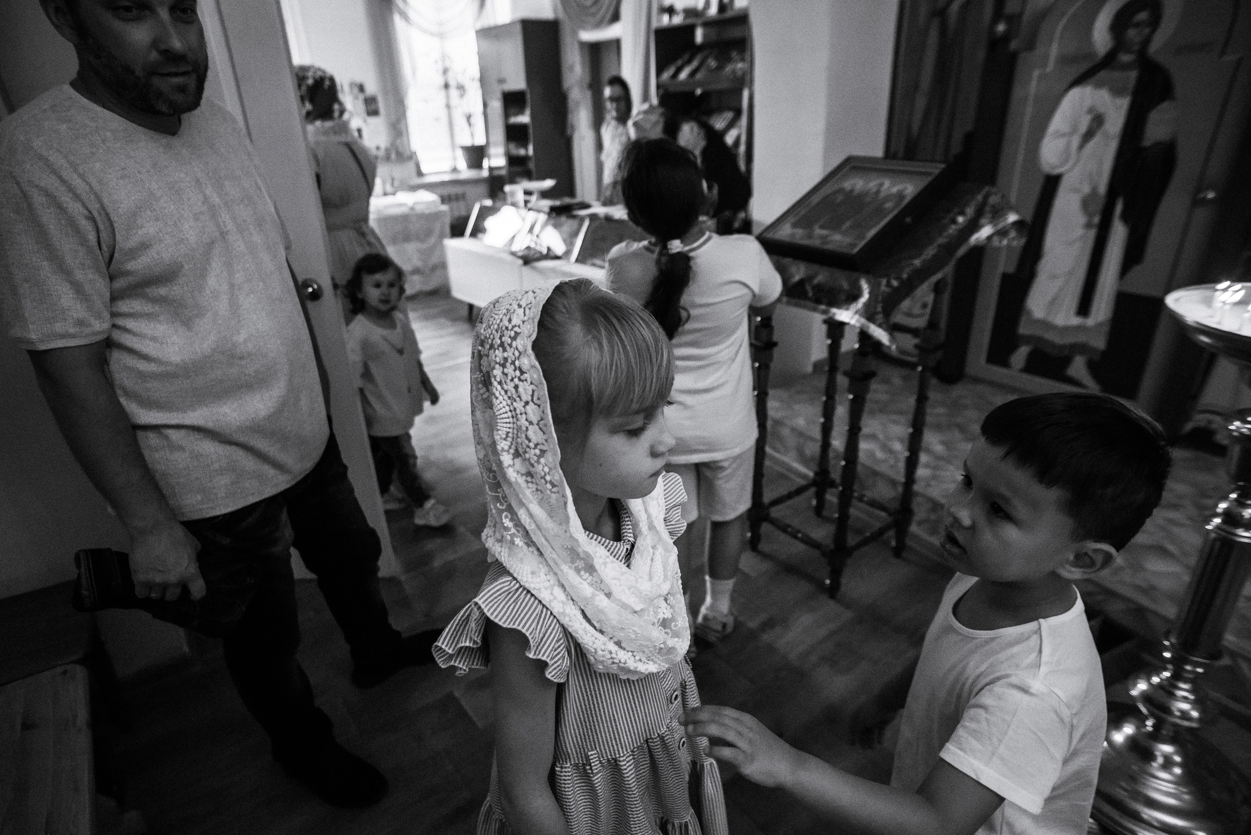 Крещение Даши и Алены. Семейный документальный фотограф в Волгограде Мариэта Додина