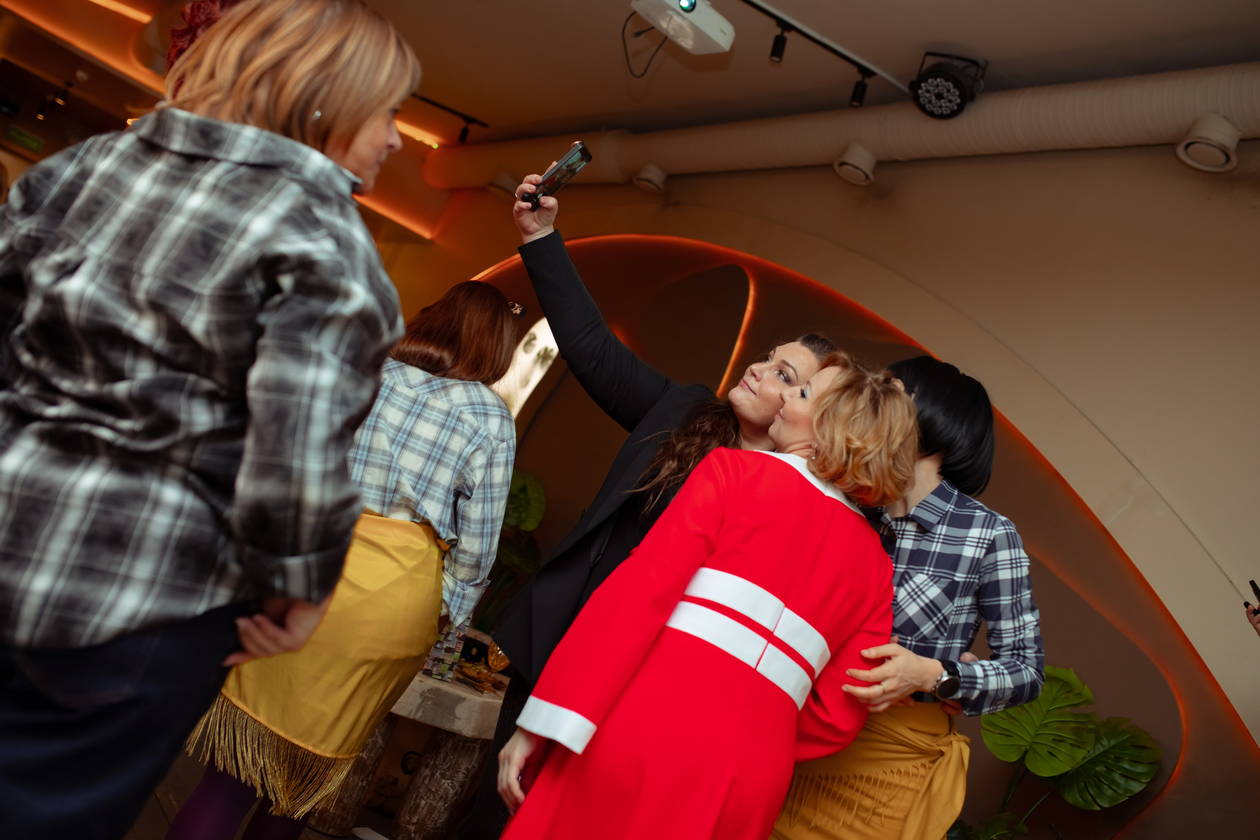 Юбилей Анны в стиле Гайдая. Семейный и детский фотограф в Москве Дорогова Екатерина